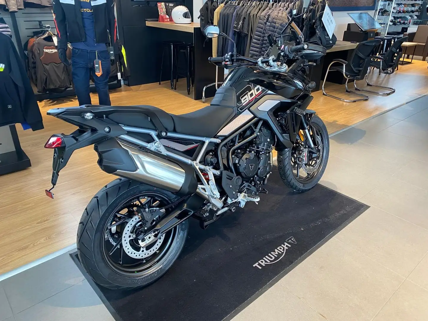 Triumph Tiger 900 GT PRO Nero - 2