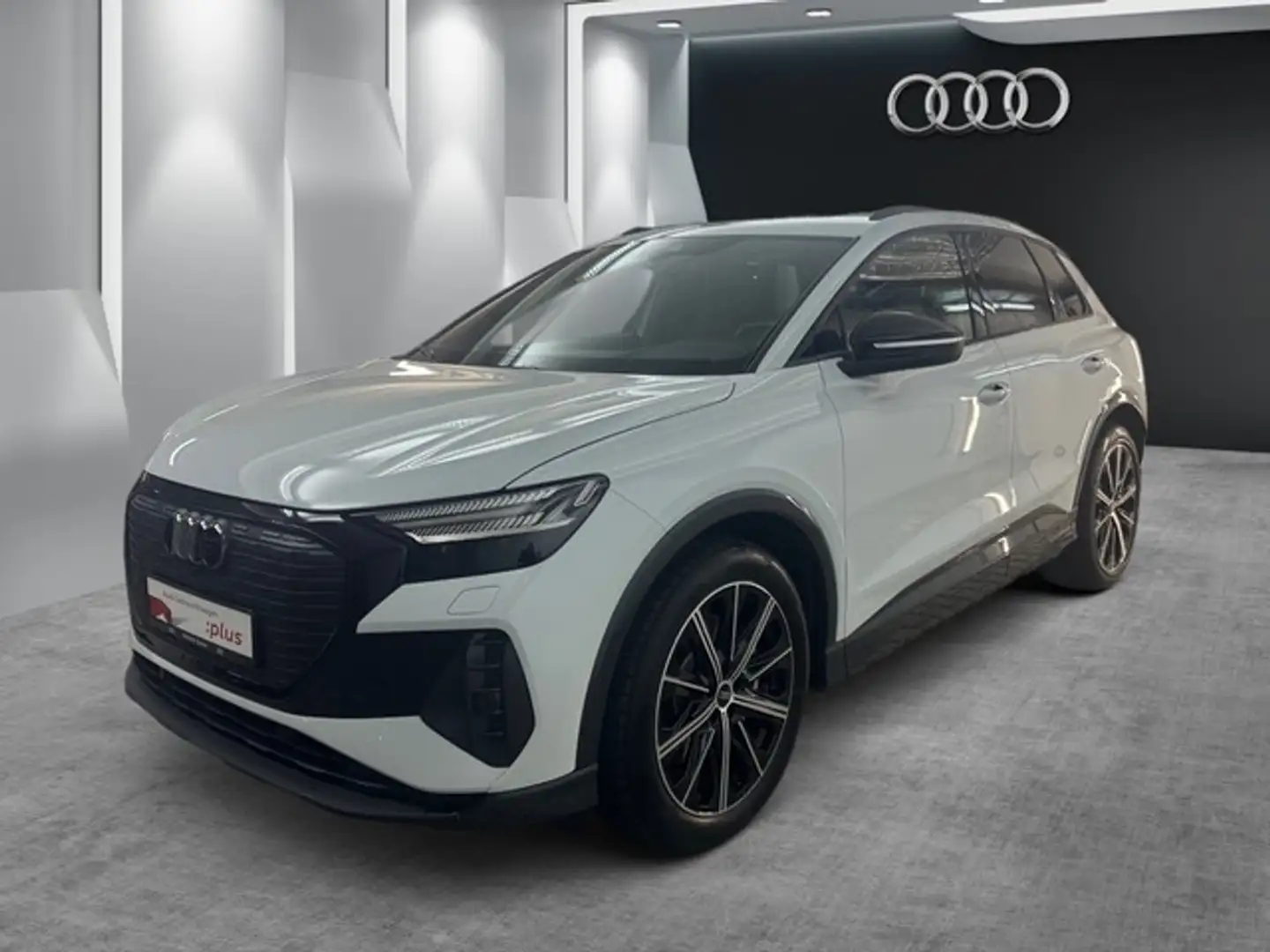 Audi Q4 e-tron 45 MATRIX LED LEDER AHK PANO RFK HUD Weiß - 2