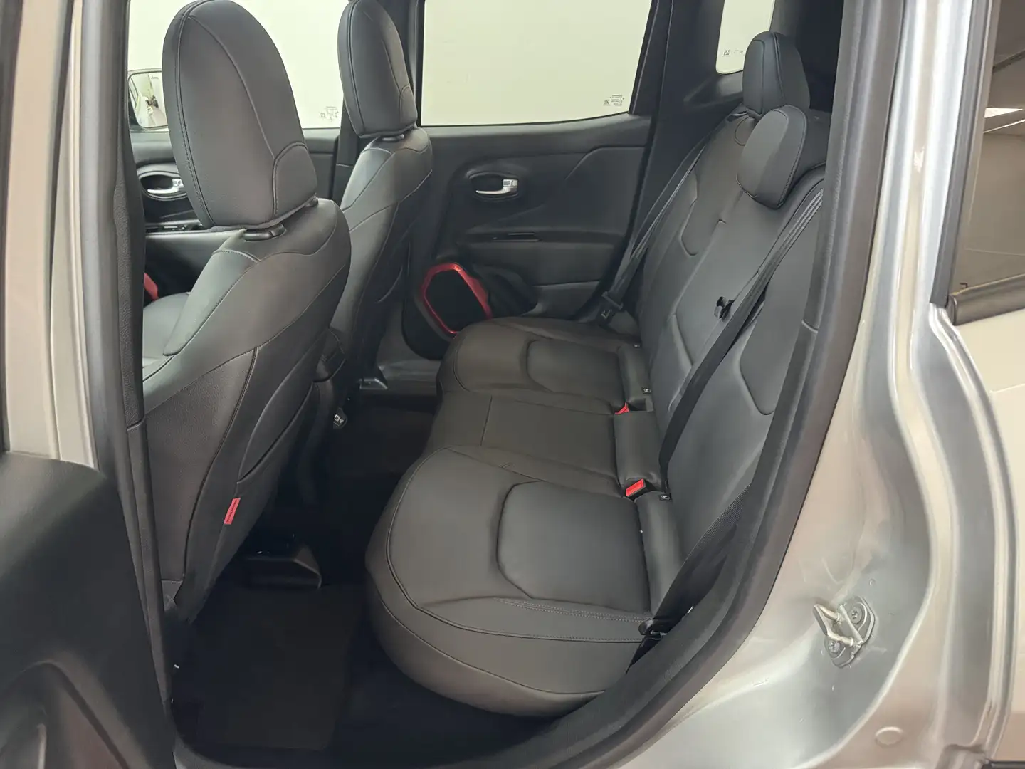 Jeep Renegade 2.0 mjt Trailhawk 4wd 170cv auto 9m Plateado - 2