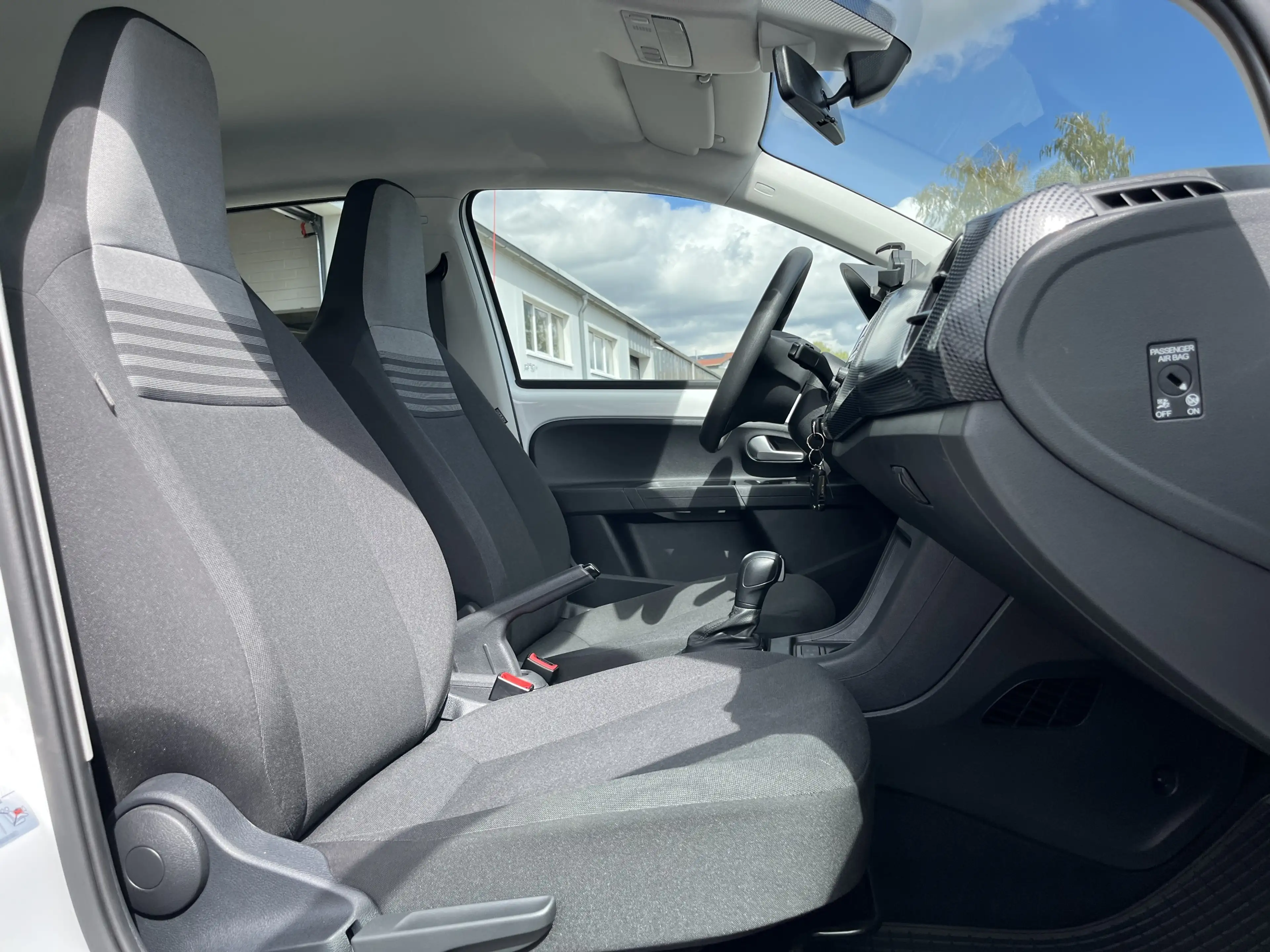 Volkswagen e-up! Move 90€ m.20% Anz. RFK DAB SHZ Klima — photo 15