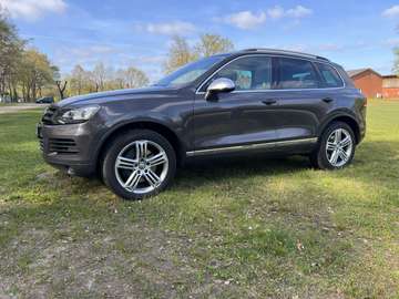Touareg 4.2 V8 TDI DPF Automatik Luftfahrwerk Pano