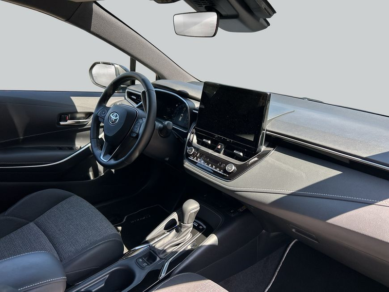 Toyota Corolla 1.8 Hybrid Touring Sports Teamplayer — photo 15