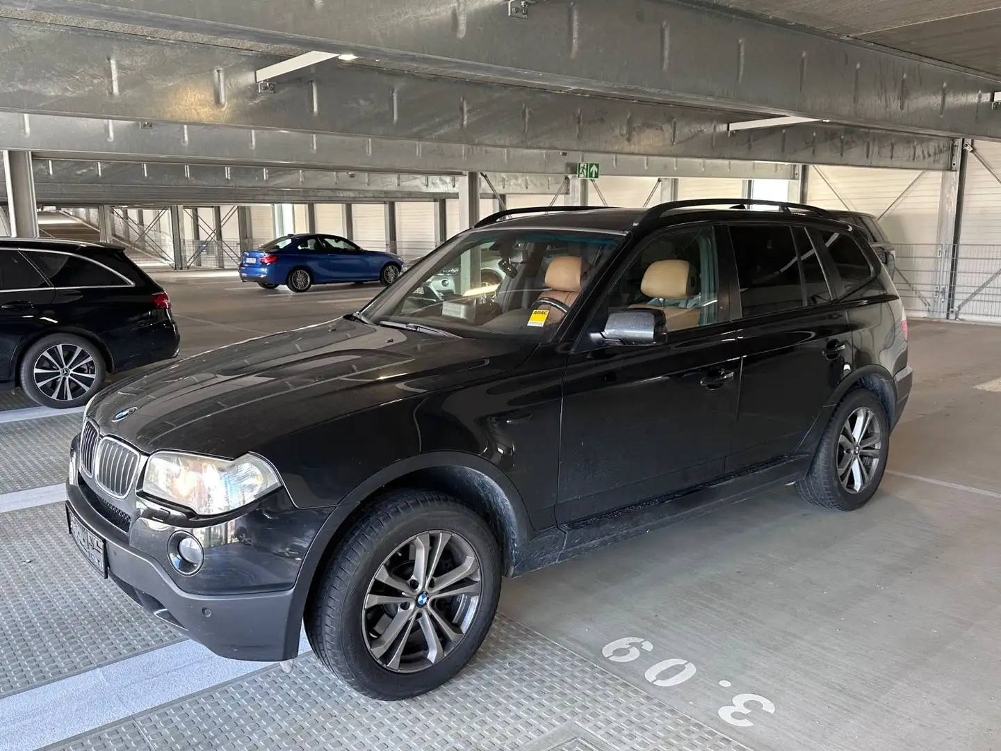 BMW X3 20i xDrive/KAMERA/LEDER/PANO/AHK/KLIMA-AUTO Schwarz - 1