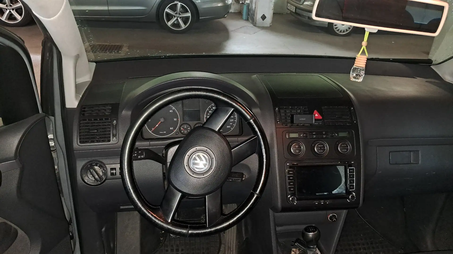 Volkswagen Touran Highline 1,9 TDI - 2