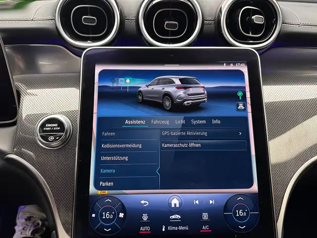 Mercedes-Benz GLC view 29