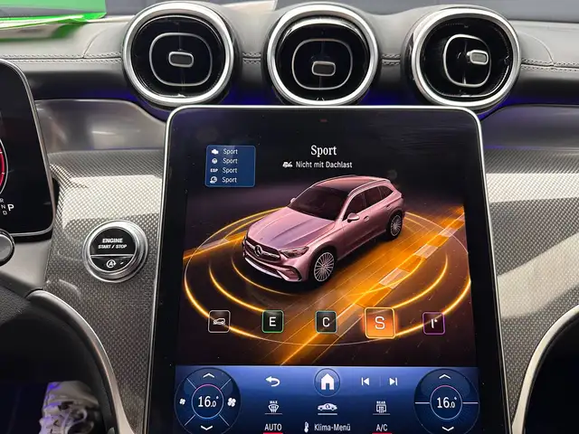 Mercedes-Benz GLC view 23