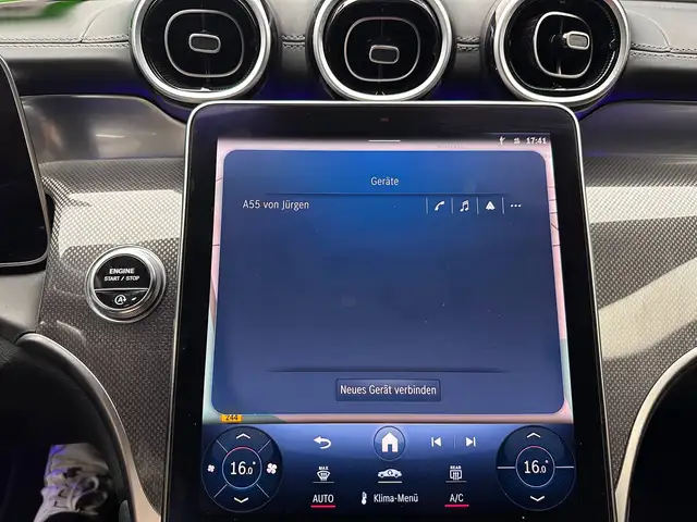 Mercedes-Benz GLC view 26