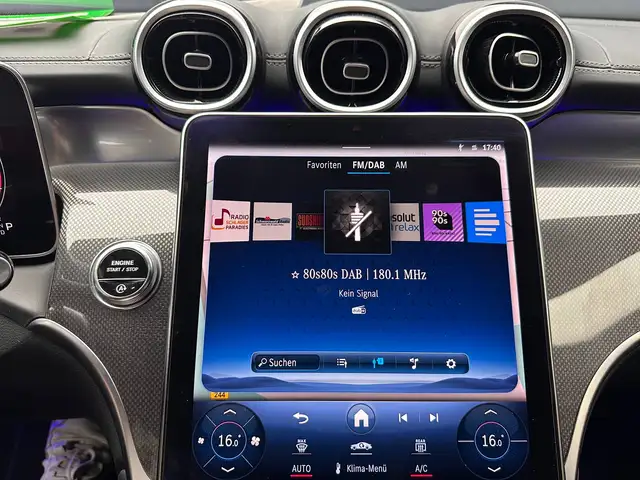 Mercedes-Benz GLC view 24