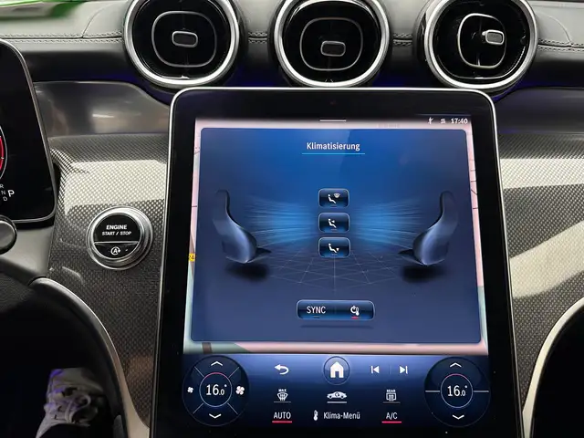 Mercedes-Benz GLC view 22