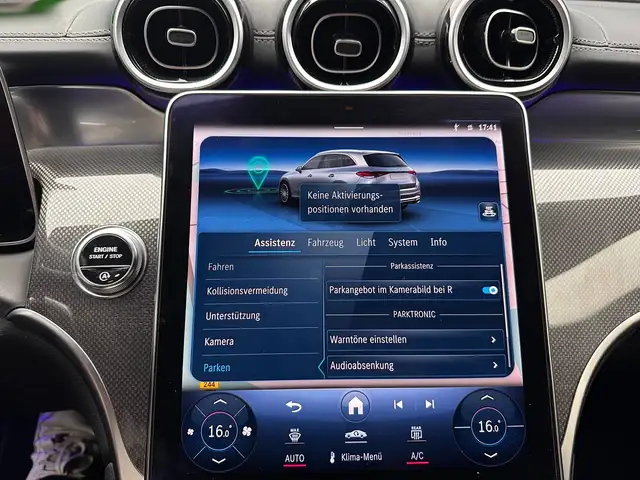 Mercedes-Benz GLC view 30