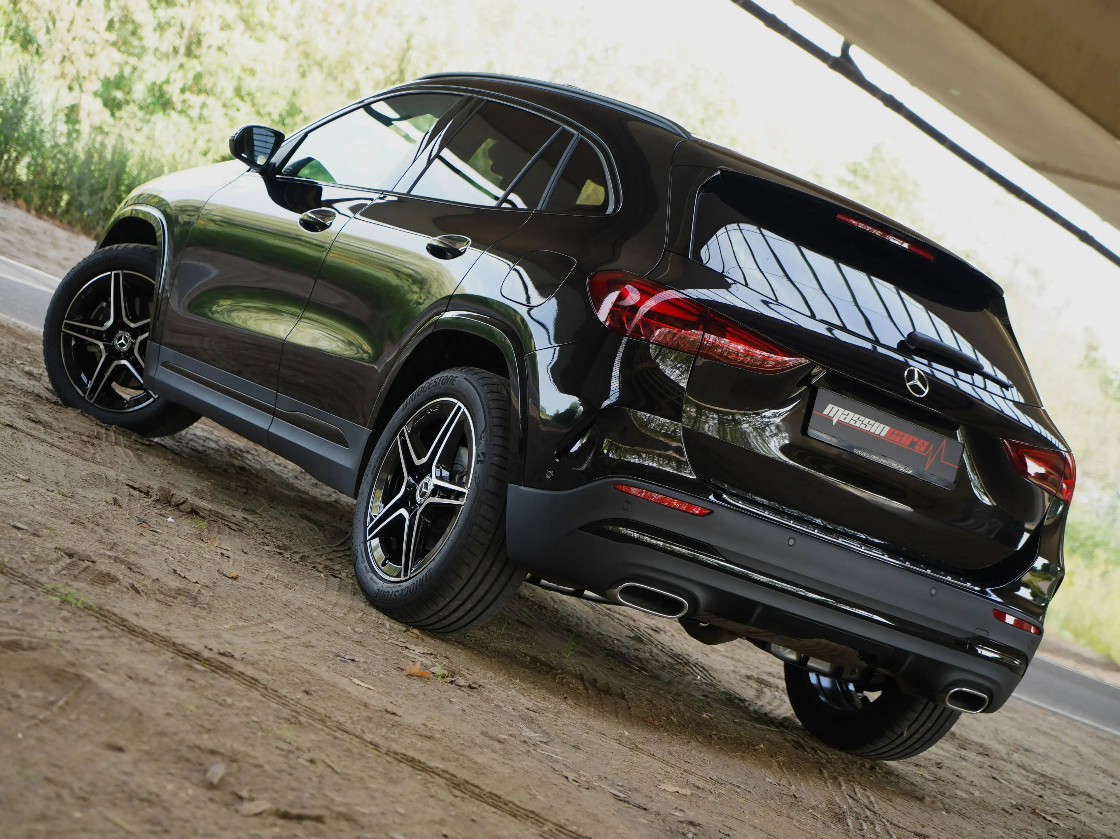 Mercedes-Benz GLA 200 AMG-Line | Nieuwe Wagen! | 1600km! | PANO | LED — photo 17