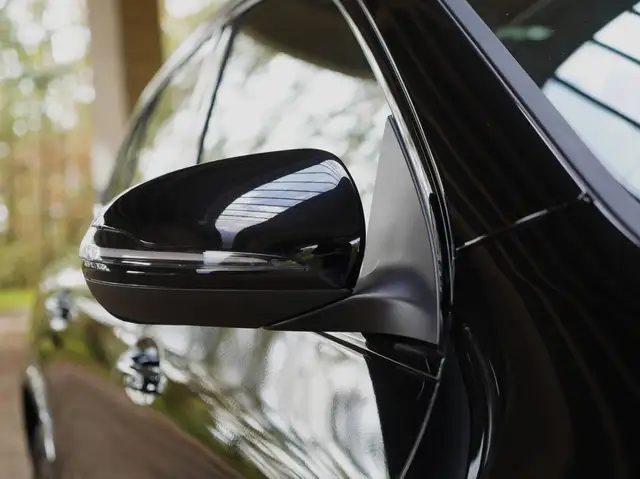 Mercedes-Benz Gla view 10