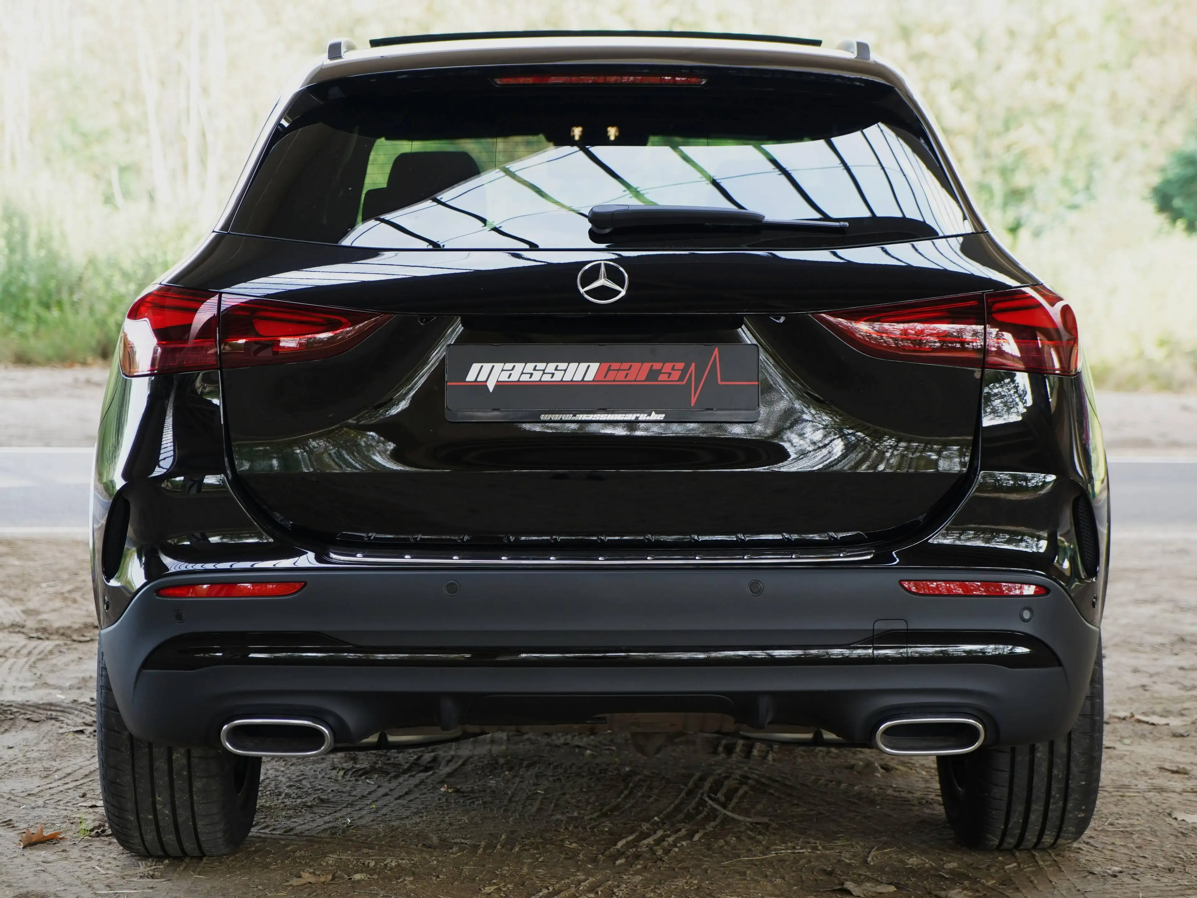 Mercedes-Benz GLA 200 AMG-Line | Nieuwe Wagen! | 1600km! | PANO | LED — photo 12