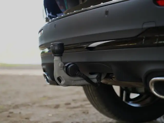 Mercedes-Benz Gla view 14