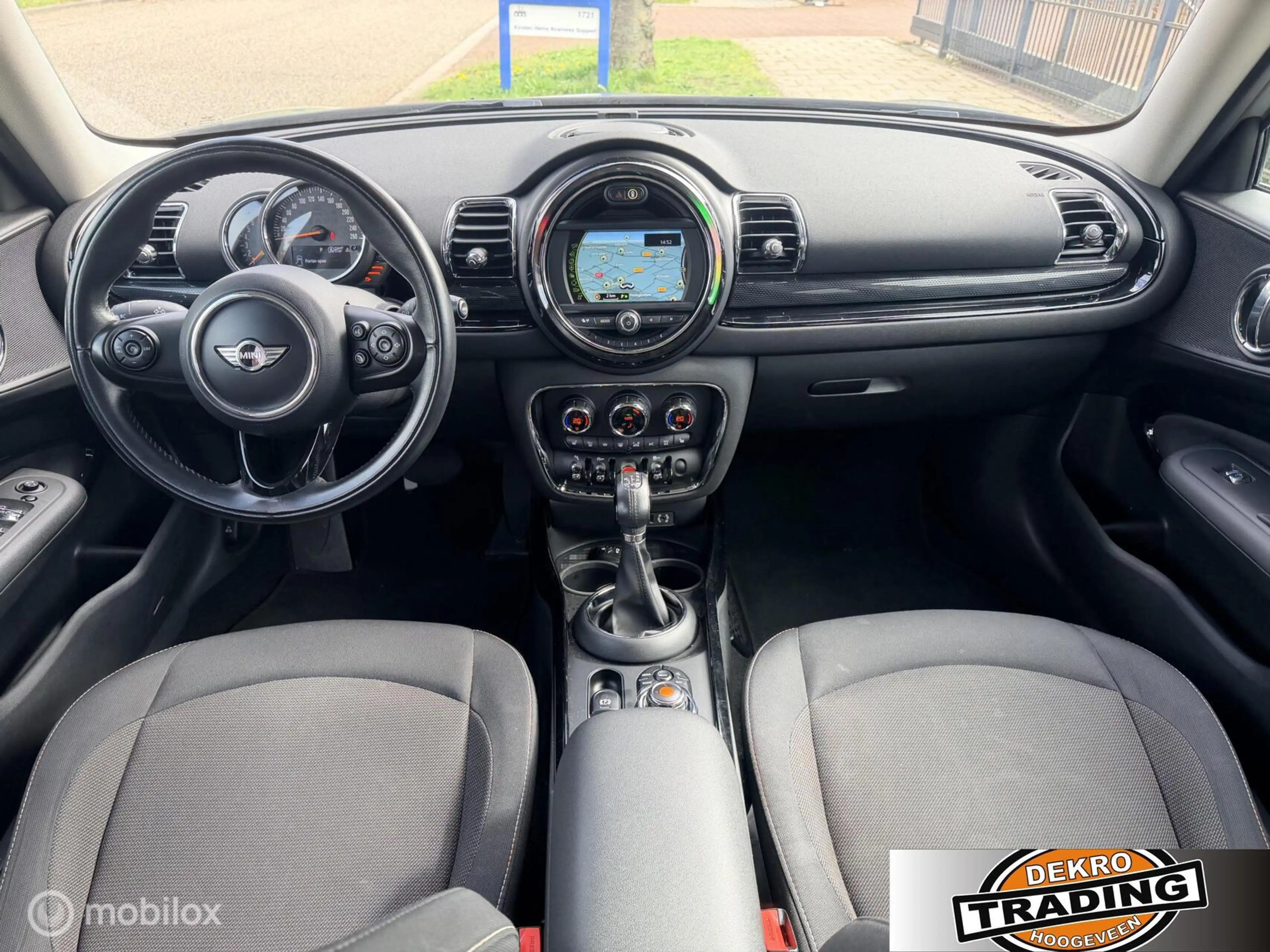 MINI Cooper Clubman 1.5 Serious Business Clima Navi trekhaak — photo 13