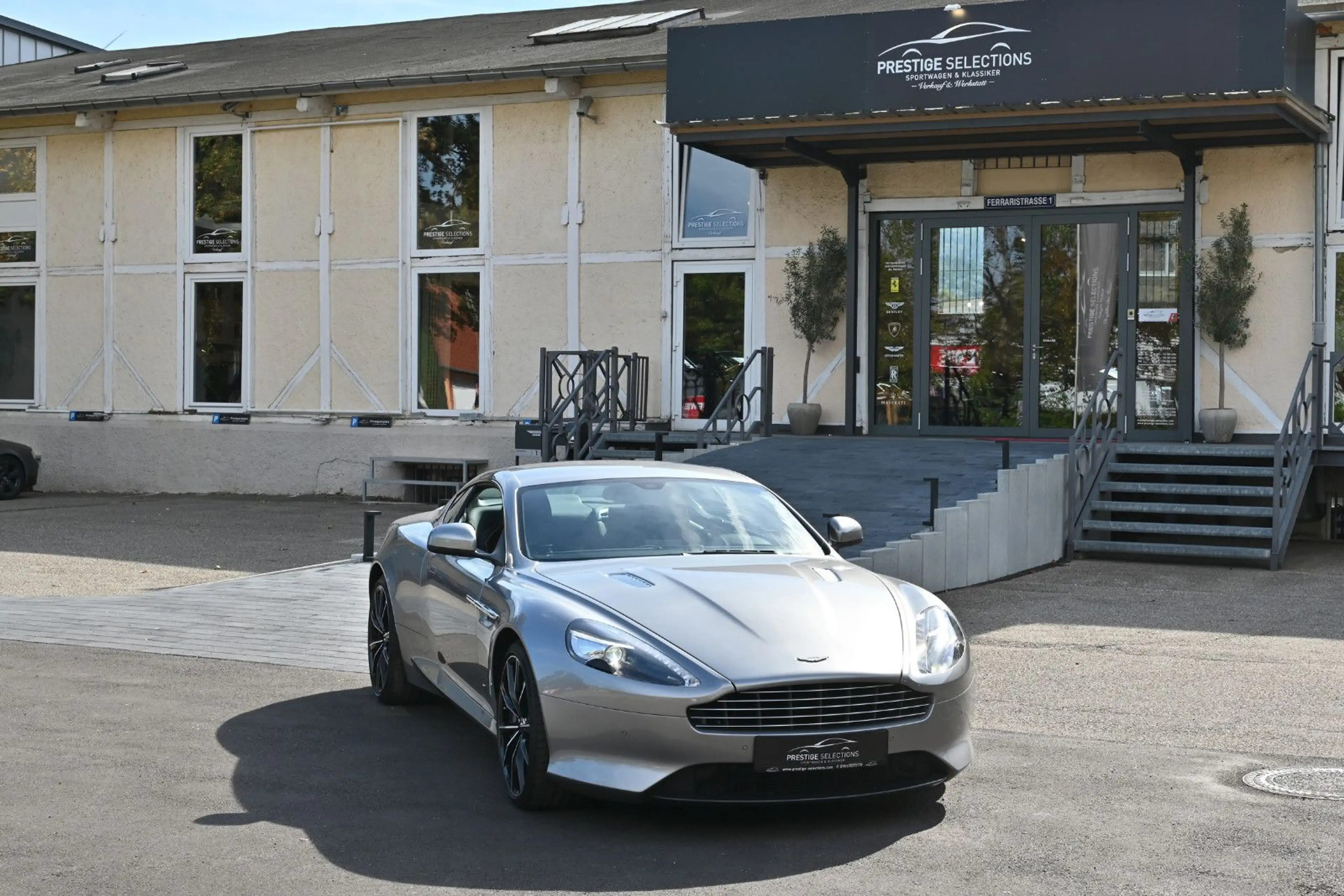 Aston Martin DB9 Bond Edition/2.Hd.Dt/Neuwertig/Alles dabei! — photo 8