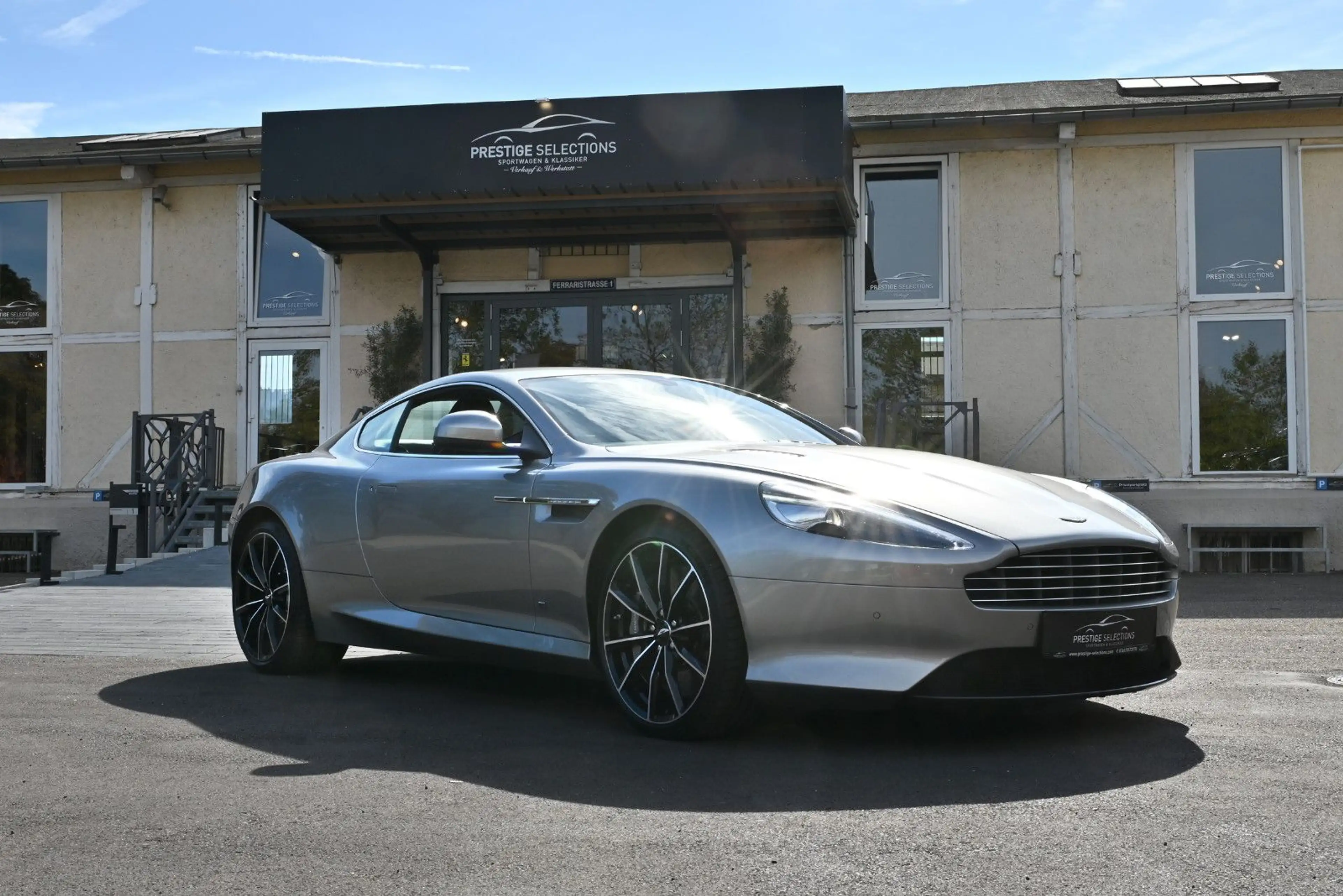 Aston Martin DB9 Bond Edition/2.Hd.Dt/Neuwertig/Alles dabei!
