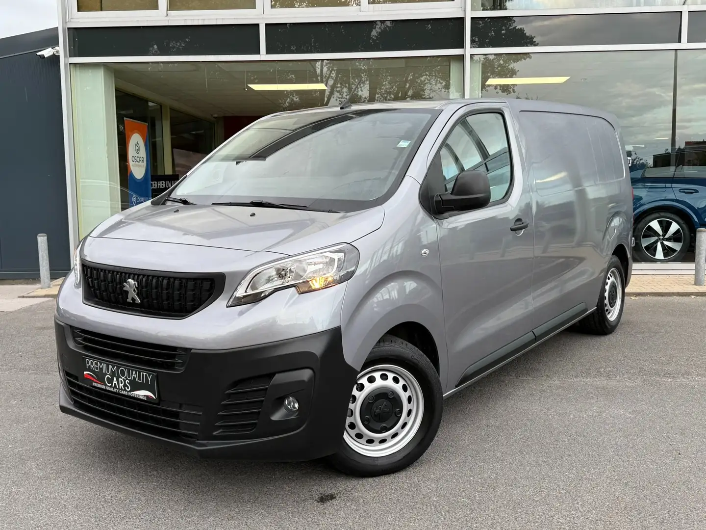 Peugeot Expert 2.0 BlueHDi/ LENGTE 2 / NAVI / CAMERA / CARPLAY siva - 2