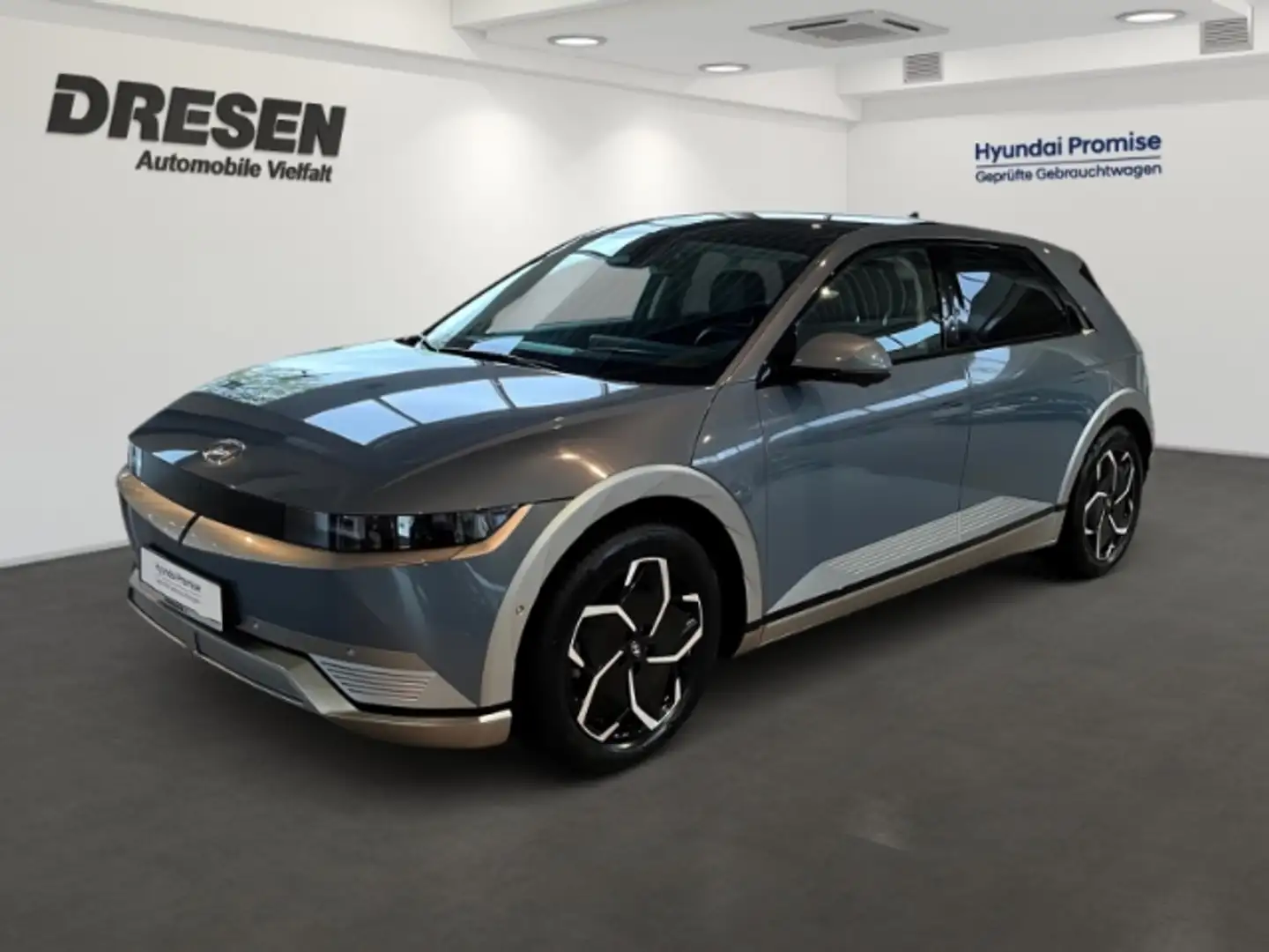 Hyundai IONIQ 5 Elektro UNIQ MJ23+Panoramaglasdach+Assistenz-Paket Blauw - 1