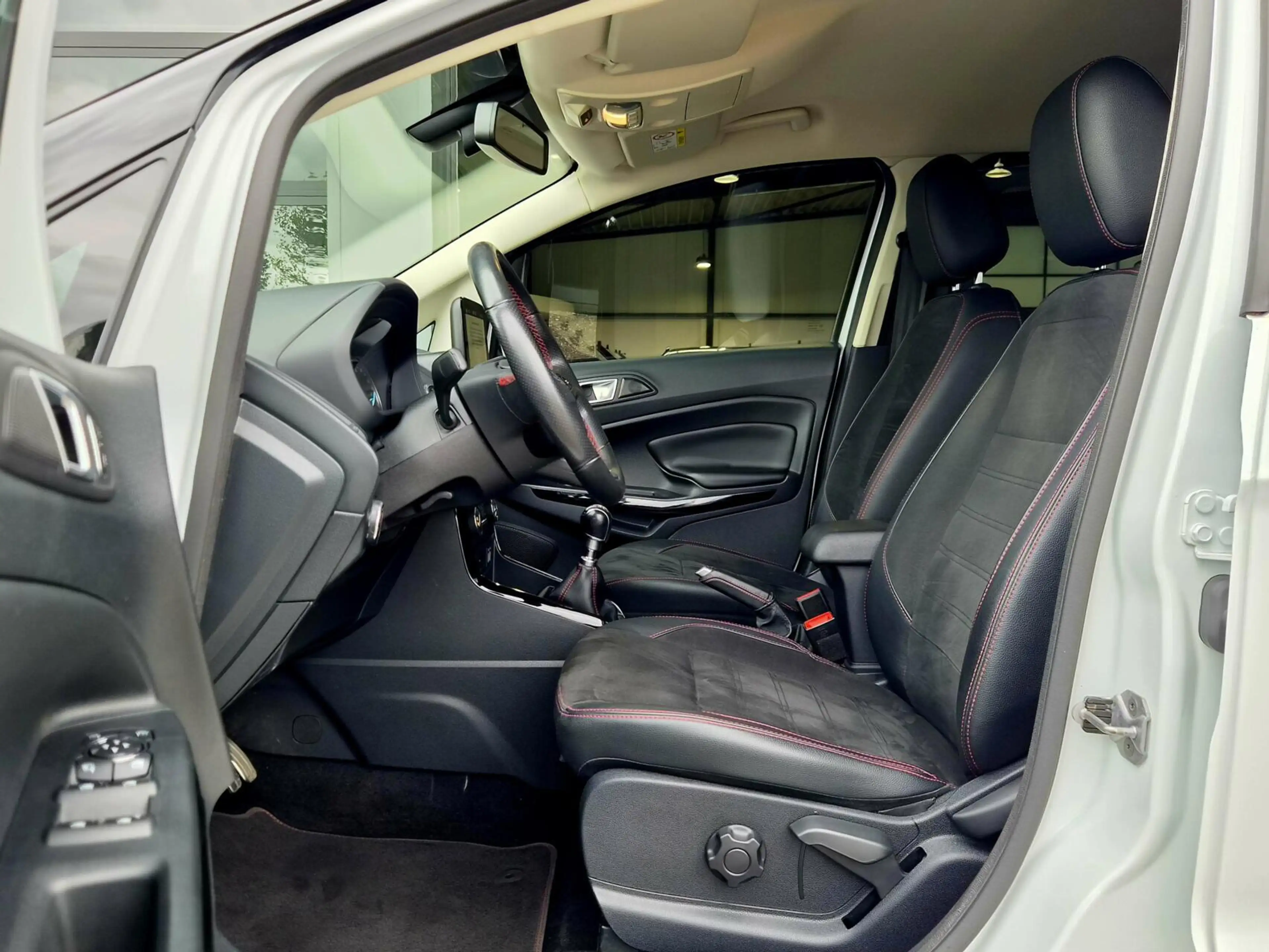 Ford EcoSport 1.0 EcoB. ST-Line |Nav|Cam|Clima||Leer/Alcant. — photo 4