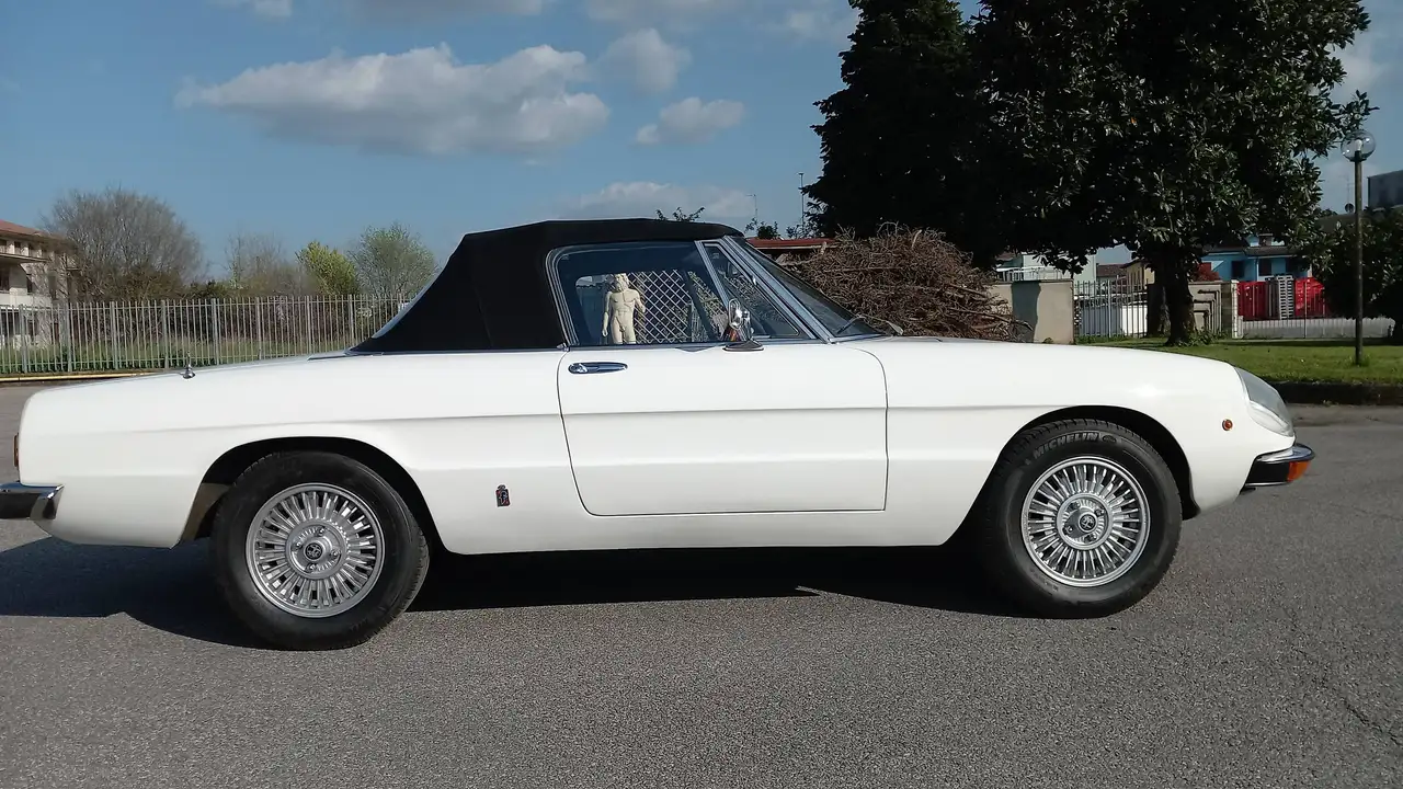 Alfa Romeo Spider 2.0 Veloce Duetto, foto 5