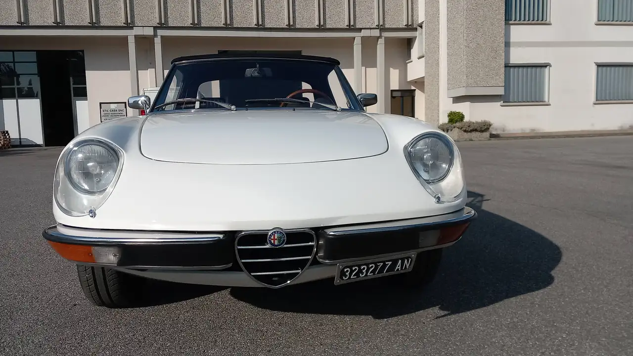 Alfa Romeo Spider 2.0 Veloce Duetto, foto 3