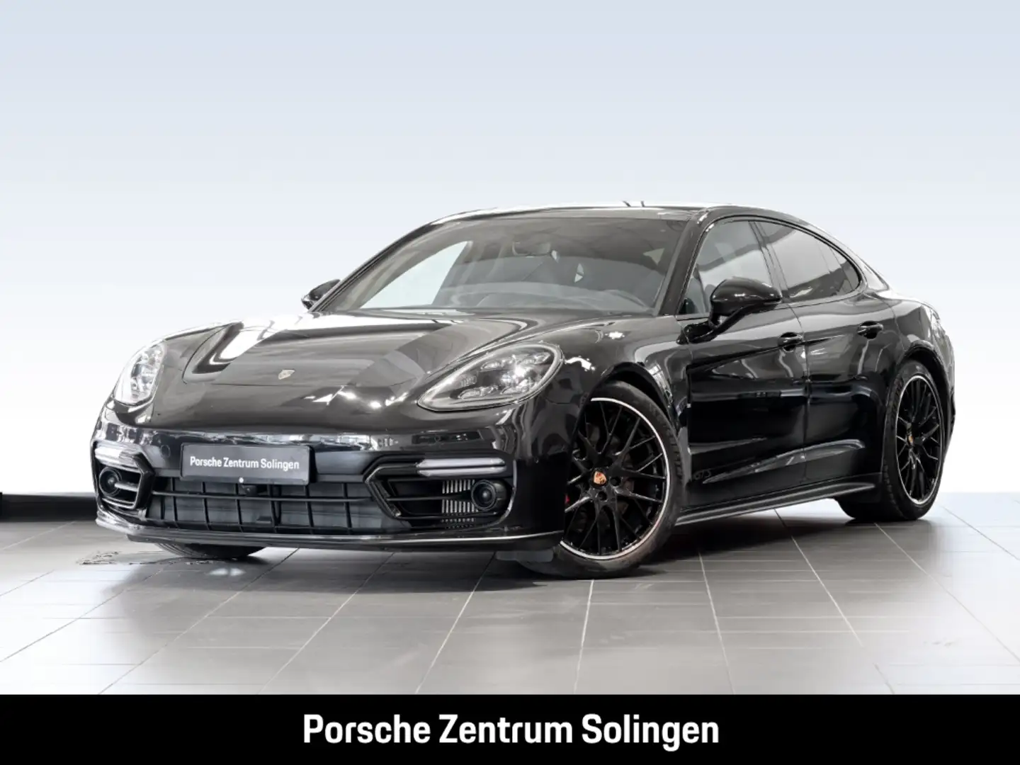 Porsche Panamera GTS Panoramadach 21'' Bose LED Matrix HeadUp Noir - 1
