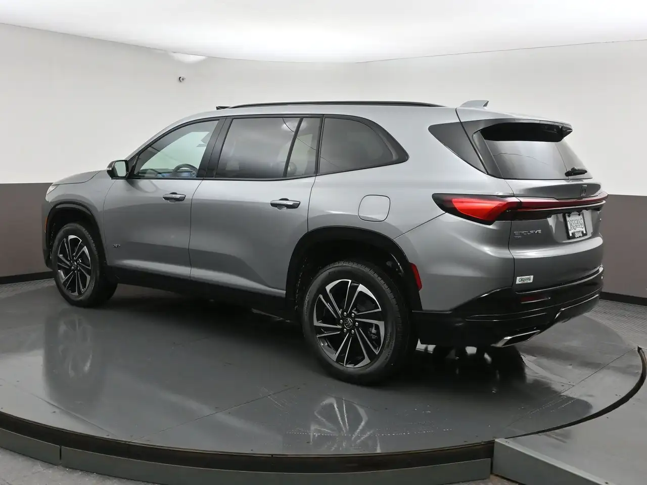 Buick Enclave снимка Buick Enclave
