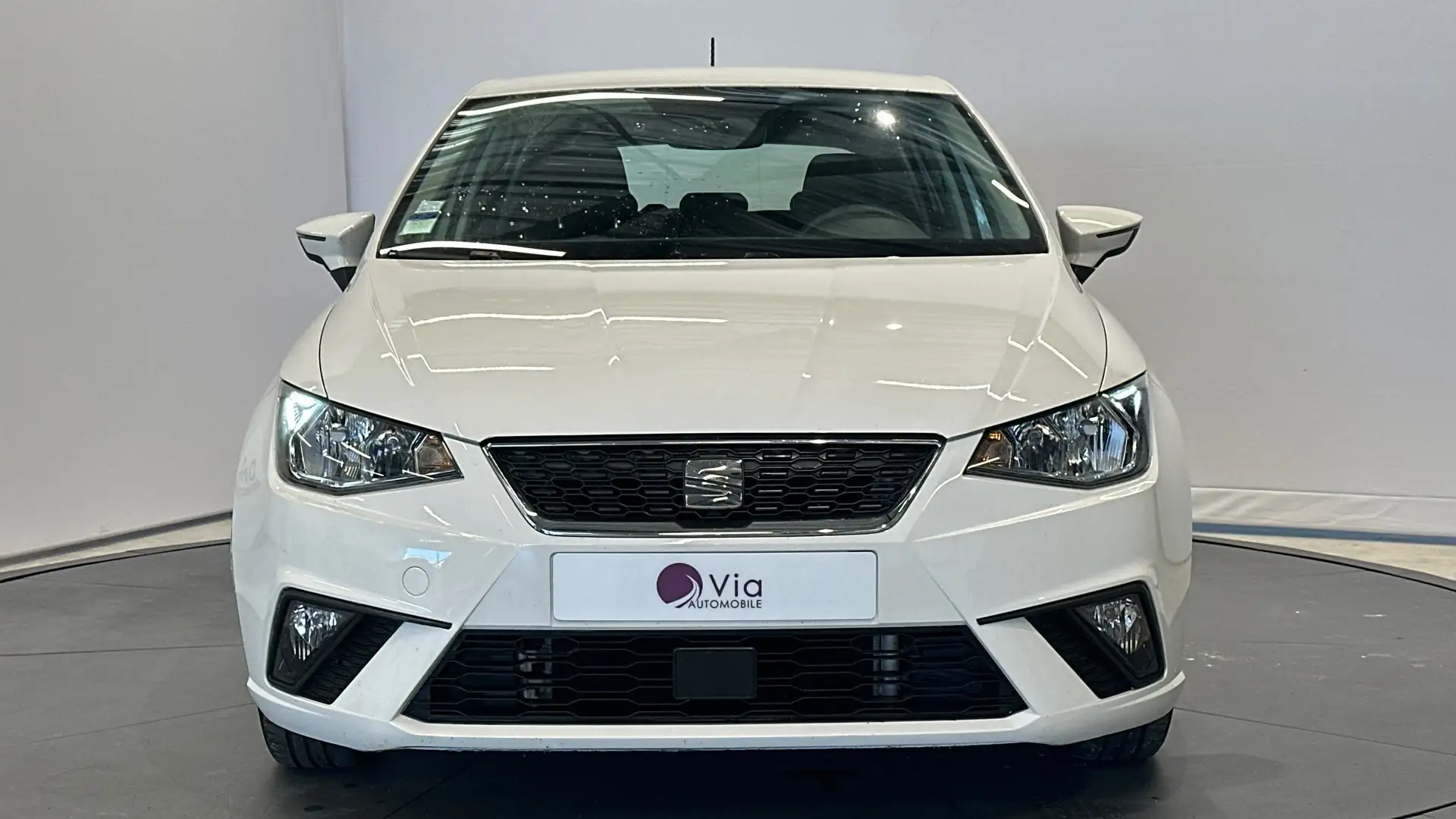 SEAT Ibiza 1.6 TDI 95 Style Business ATTELAGE Weiß - 2
