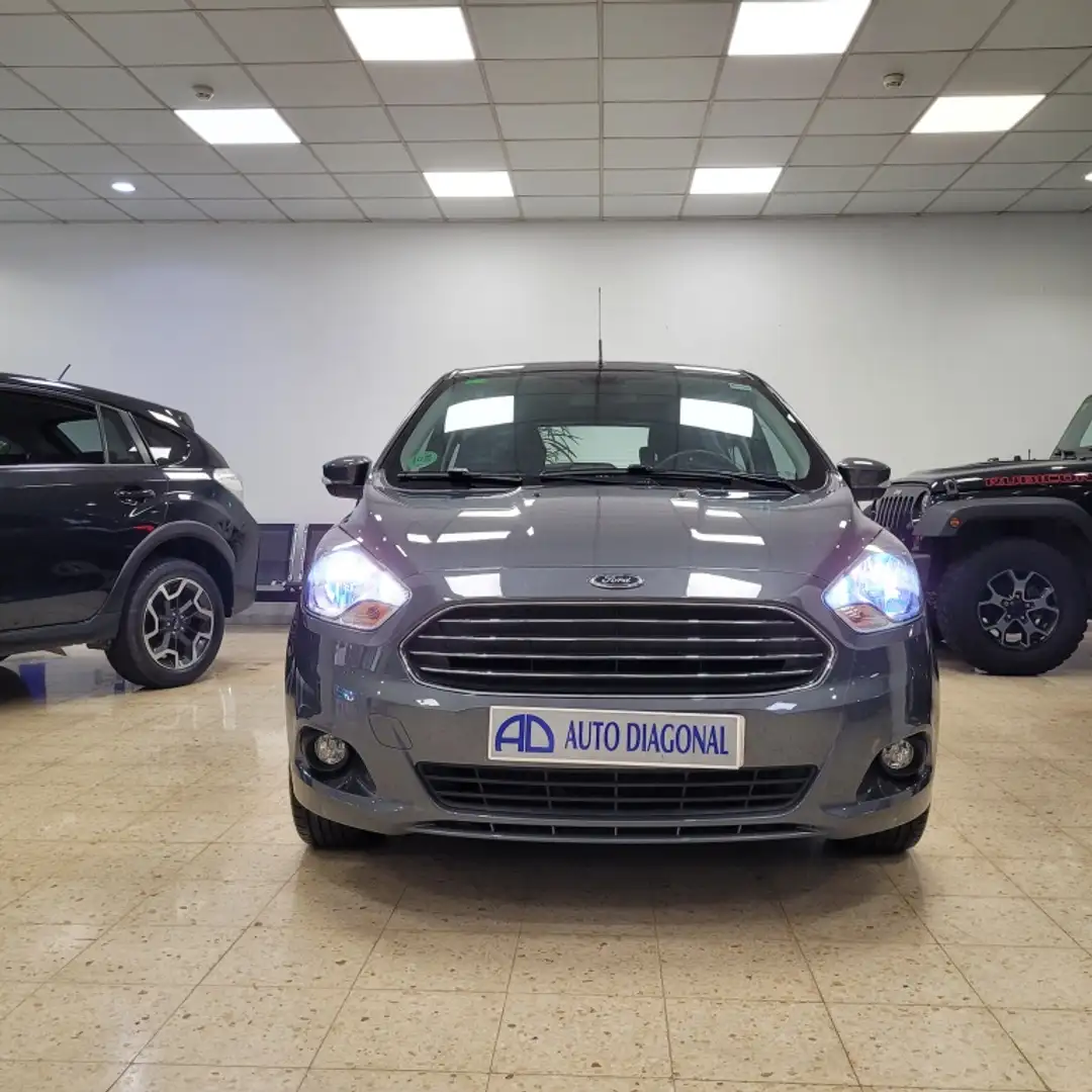 Ford Ka/Ka+ Ka+ 1.19 Ti-VCT Essential Gris - 2
