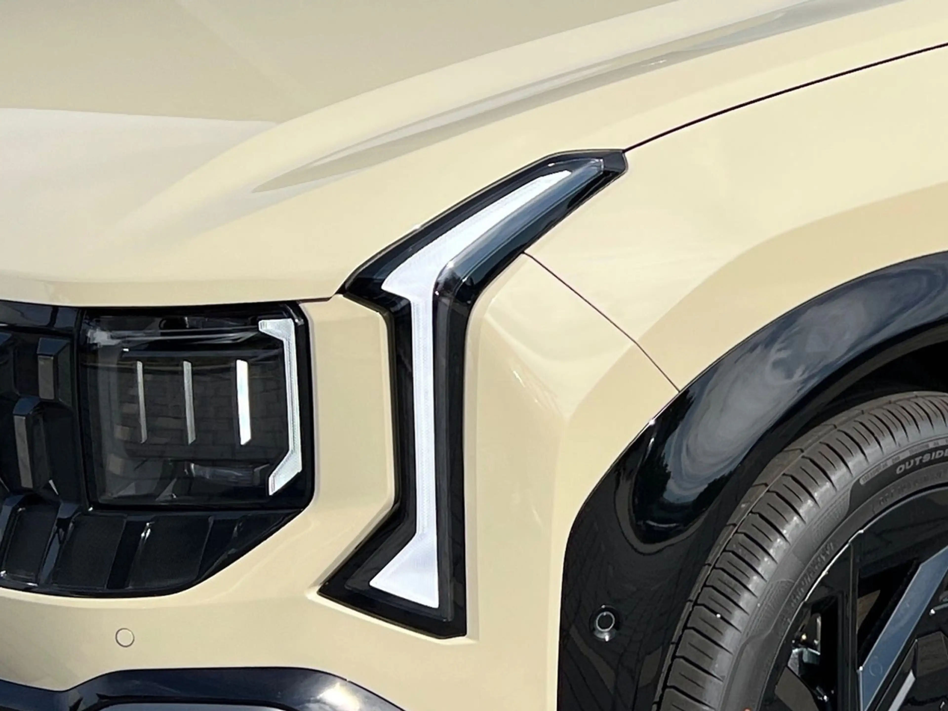 Kia Seltos | 1.6 T-GDI | X-Line | Tan Beige — photo 9