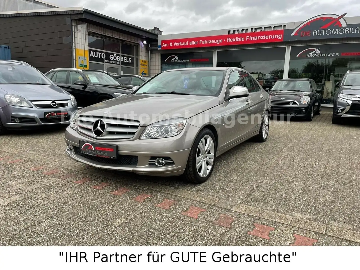 Mercedes-Benz C 180 Kompressor Sitzhz Multifkt Alus Anhängerkp Сірий - 1