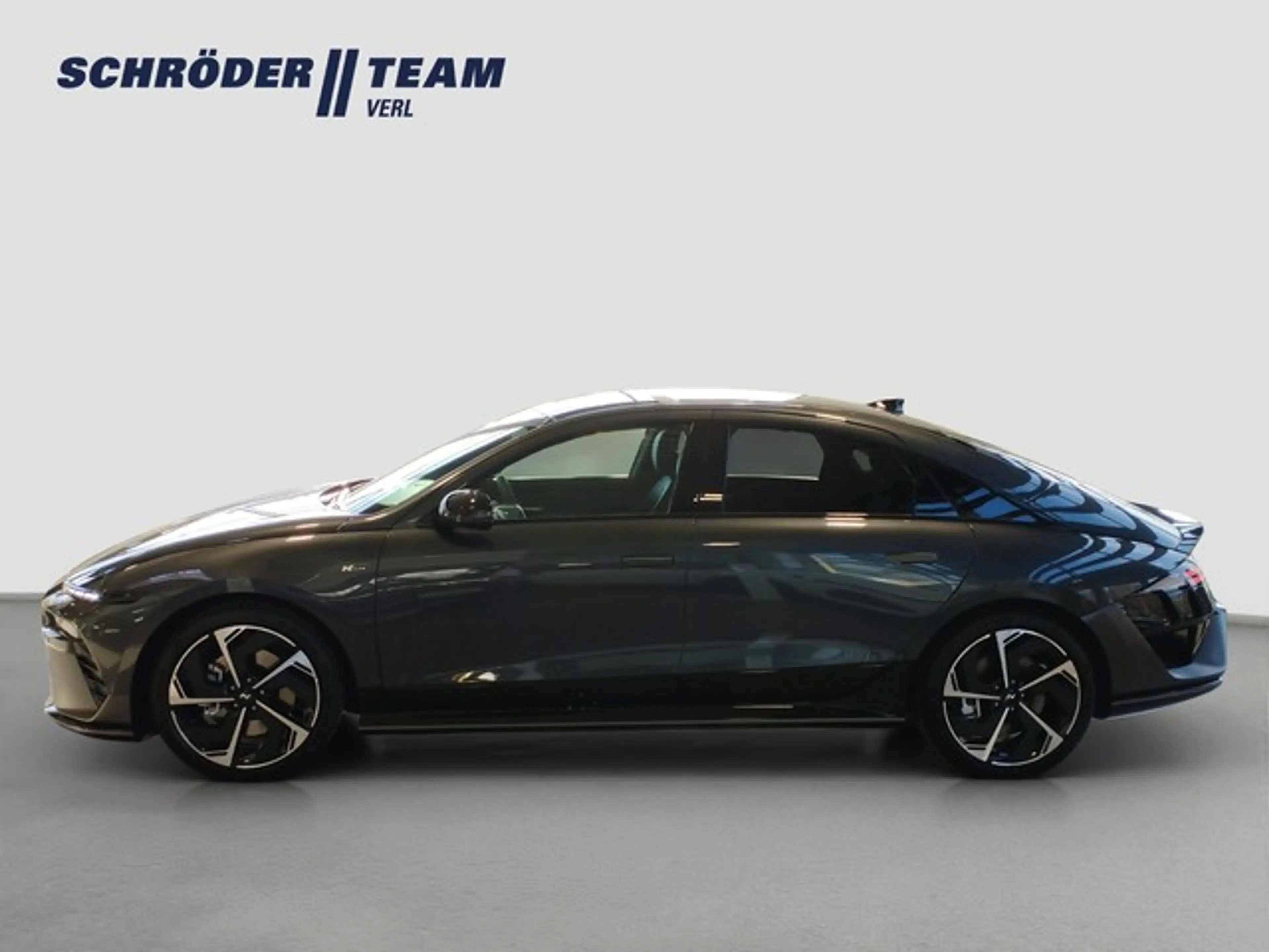 Hyundai IONIQ 6 Elektro 84,0 kWh N Line Facelift — photo 4