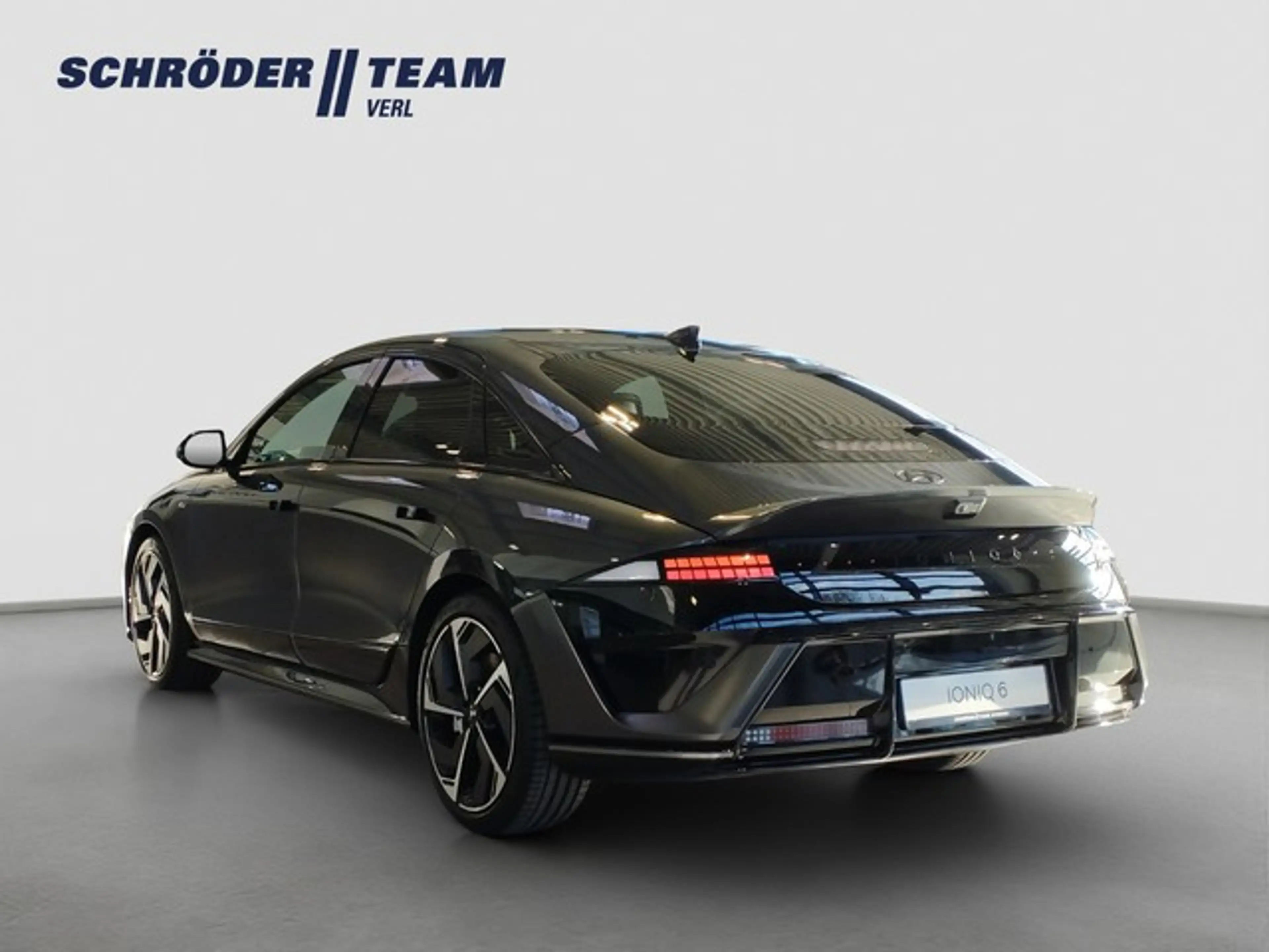 Hyundai IONIQ 6 Elektro 84,0 kWh N Line Facelift — photo 2