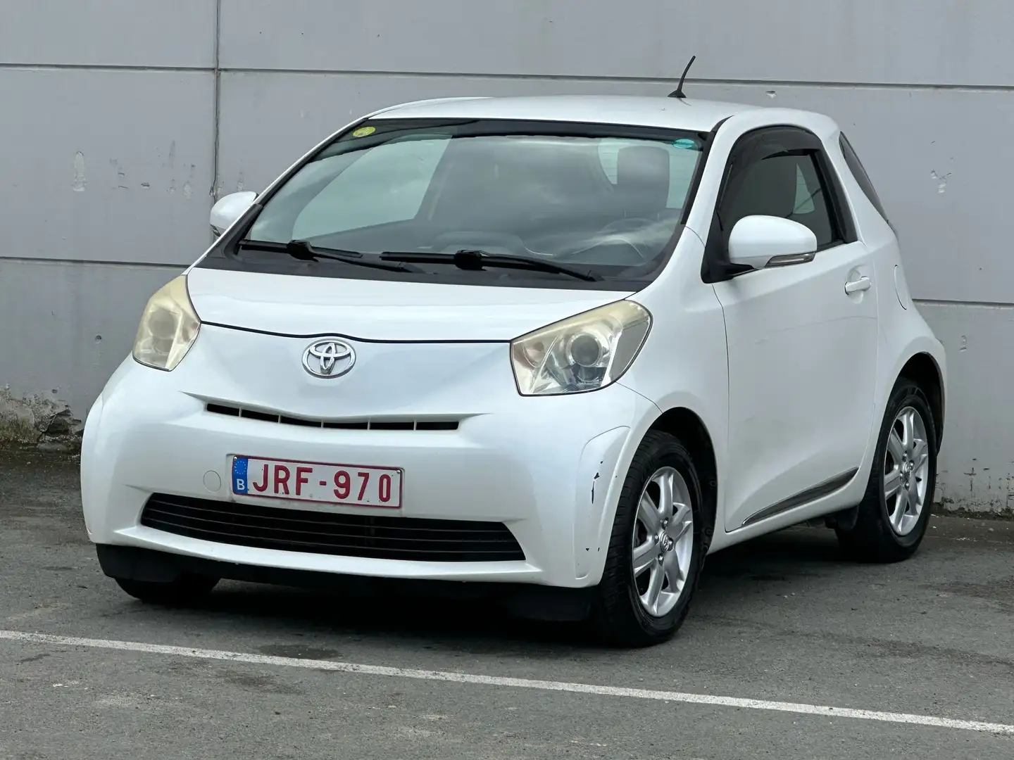 Toyota iQ 1.0i VVT-i Sol HANDELAAR OF EXPORT Wit - 1