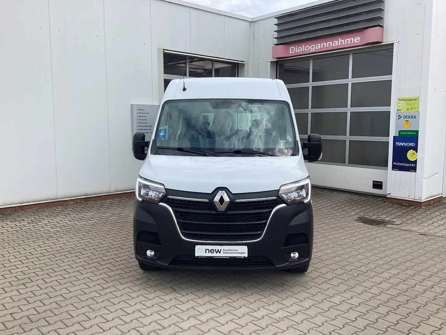 Renault Master III Kombi L2H2 3,5t dCi 135 Weiß - 2