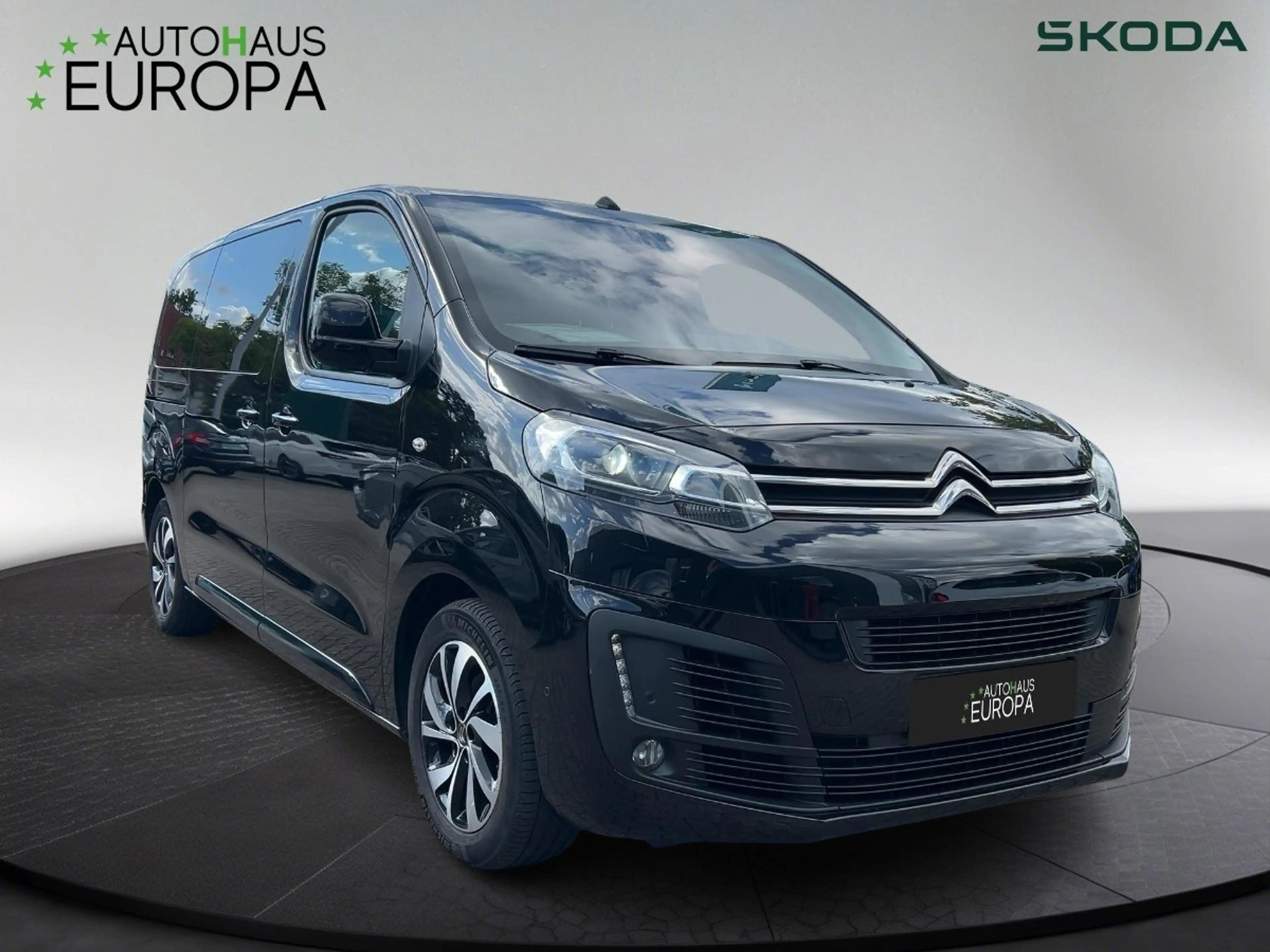 Citroen Spacetourer 2.0 Aut. BlueHDi AHK KlimaA Leder Navi Pano Kam SH — photo 5