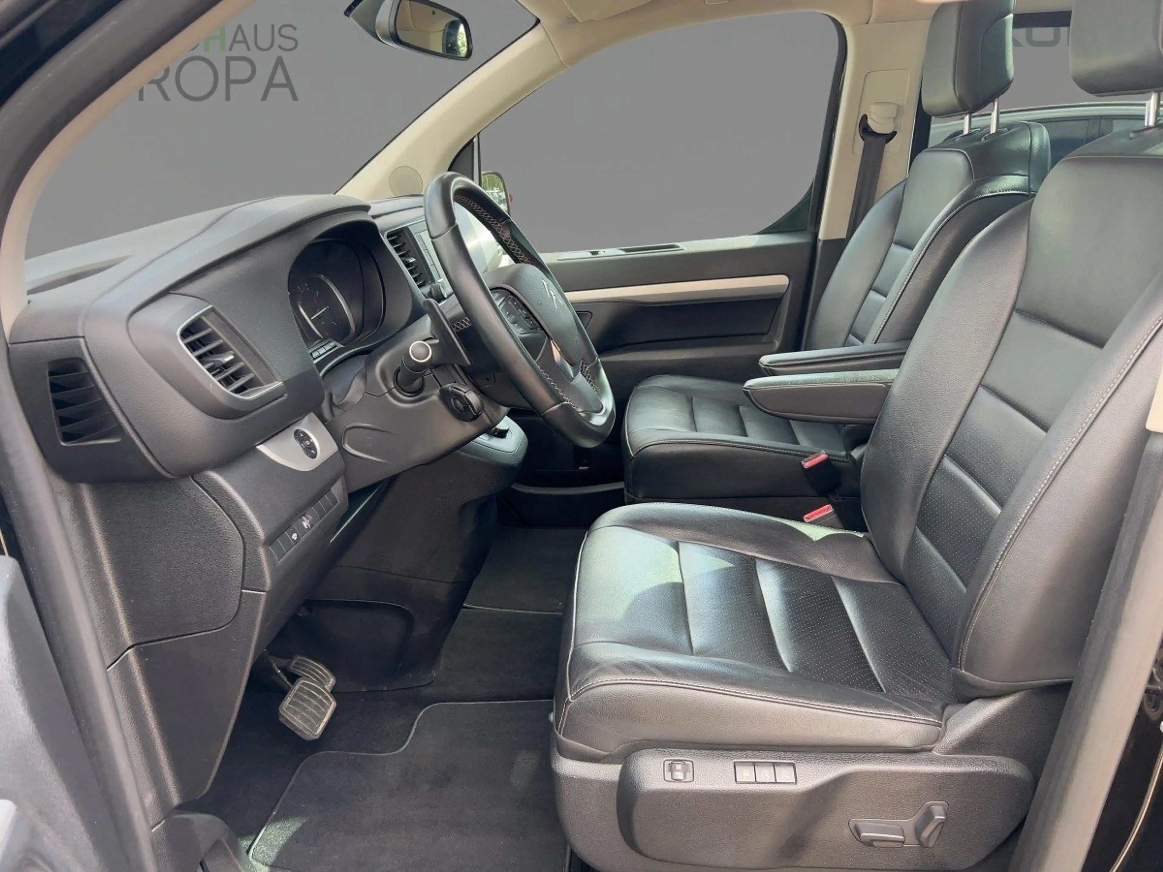Citroen Spacetourer 2.0 Aut. BlueHDi AHK KlimaA Leder Navi Pano Kam SH — photo 8