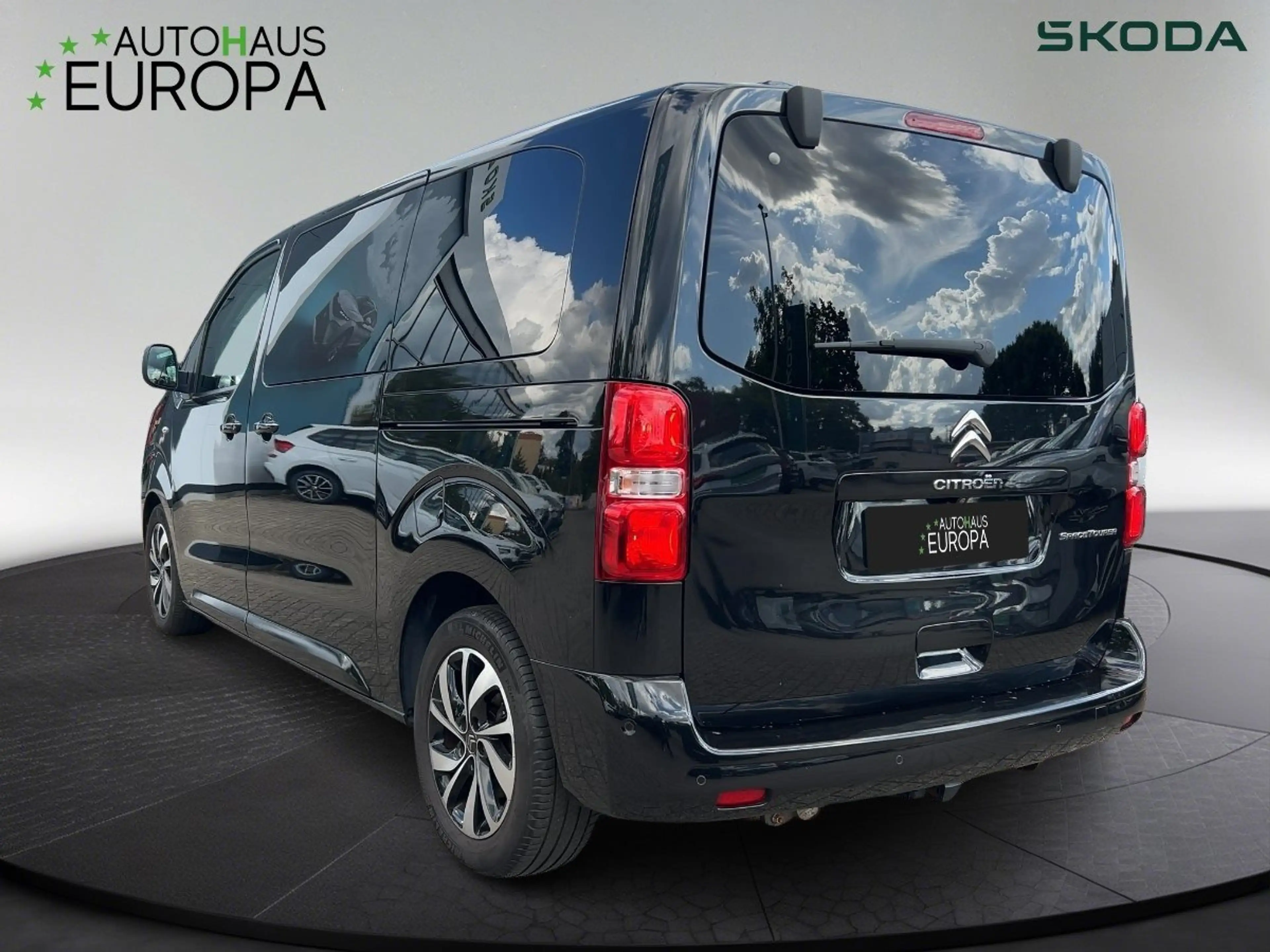 Citroen Spacetourer 2.0 Aut. BlueHDi AHK KlimaA Leder Navi Pano Kam SH — photo 2