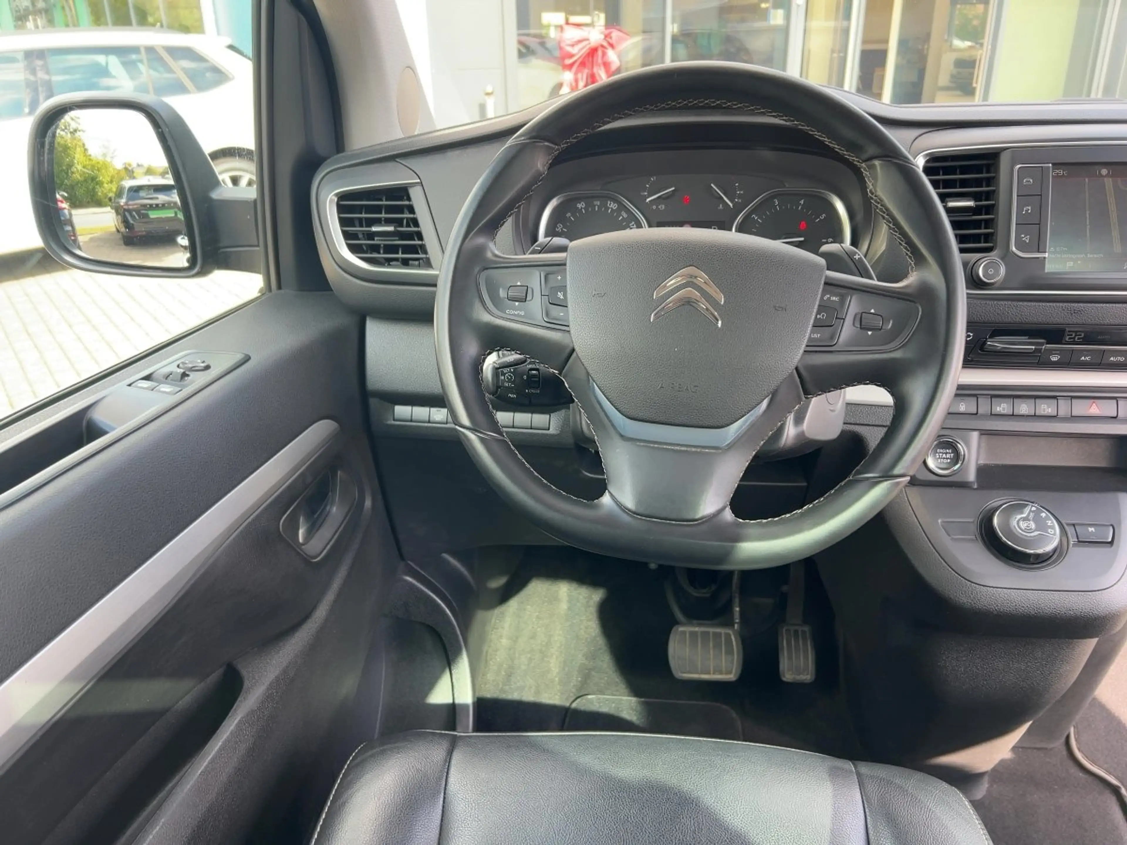 Citroen Spacetourer 2.0 Aut. BlueHDi AHK KlimaA Leder Navi Pano Kam SH — photo 14