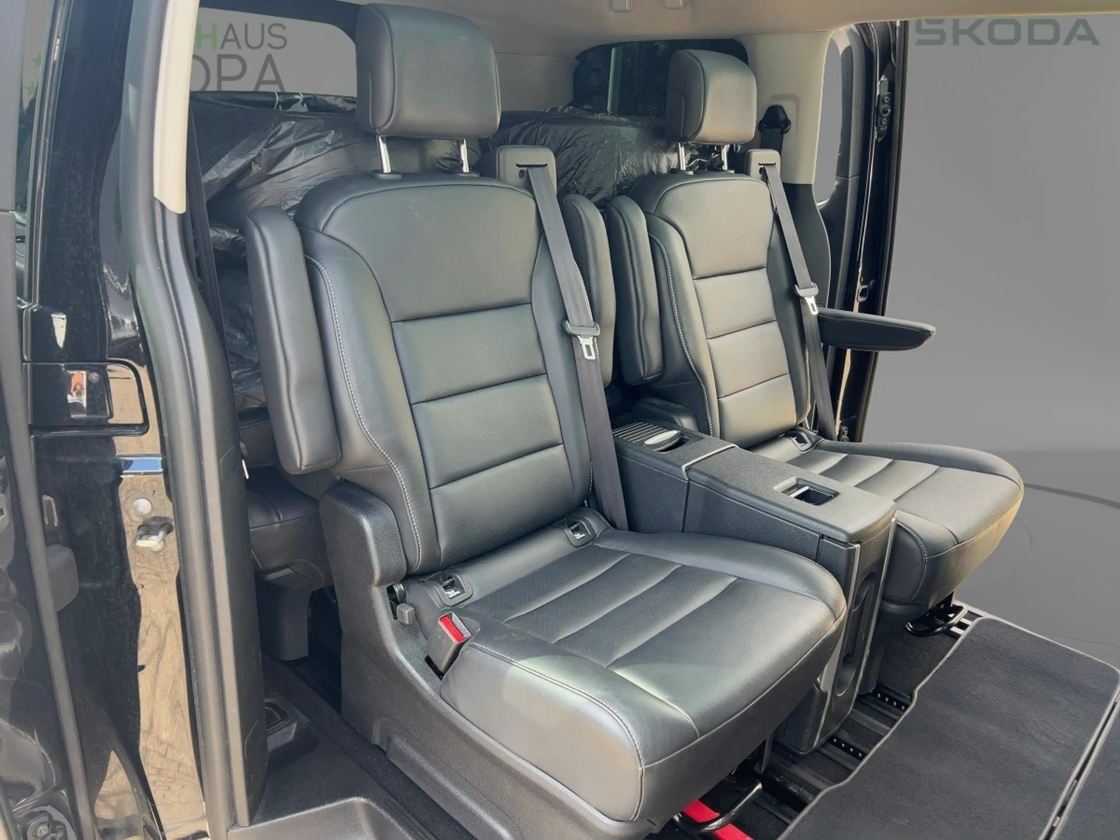 Citroen Spacetourer 2.0 Aut. BlueHDi AHK KlimaA Leder Navi Pano Kam SH — photo 11