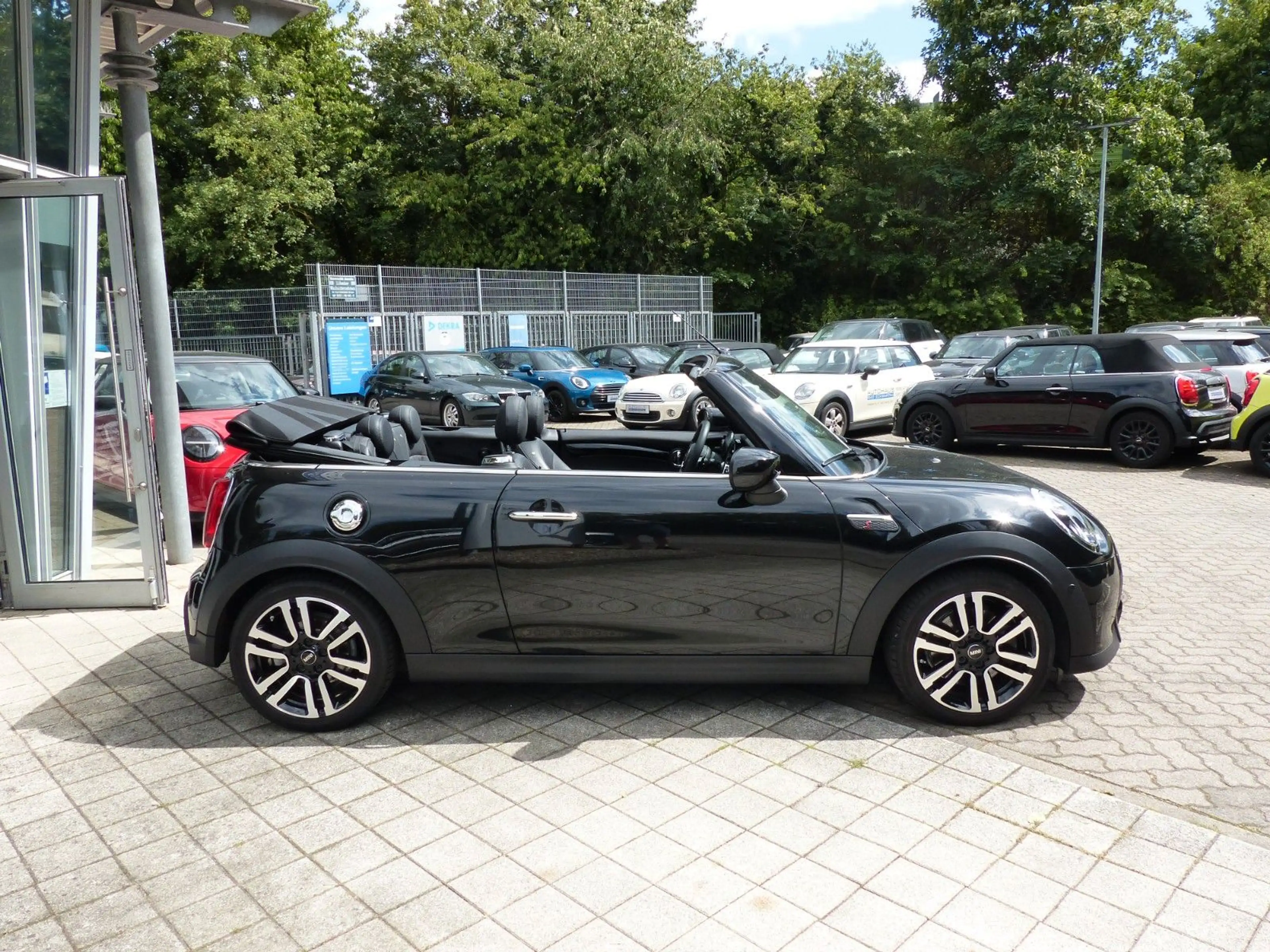 MINI Cooper S Cabrio Aut., Navi, Leder, Hifi, HUD uvm — photo 2