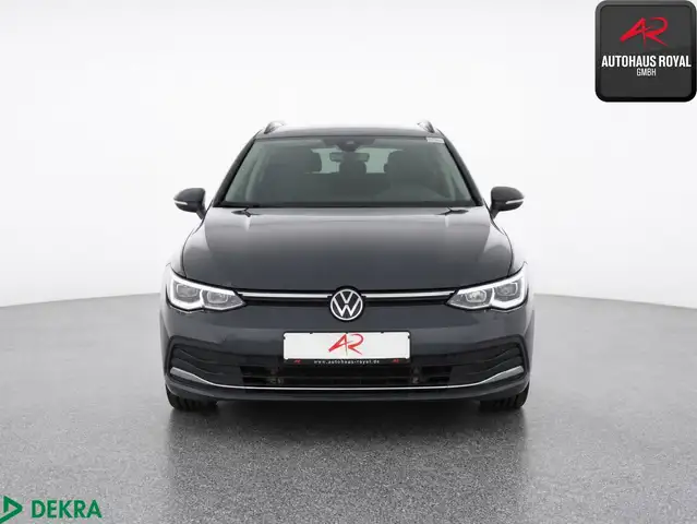Volkswagen Golf view 8