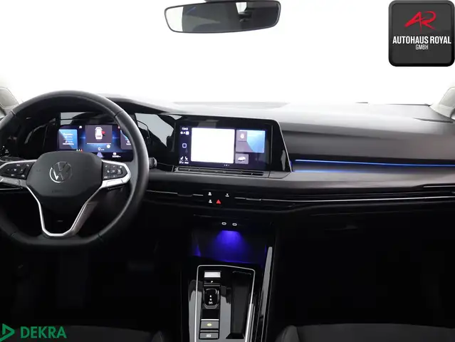 Volkswagen Golf view 9