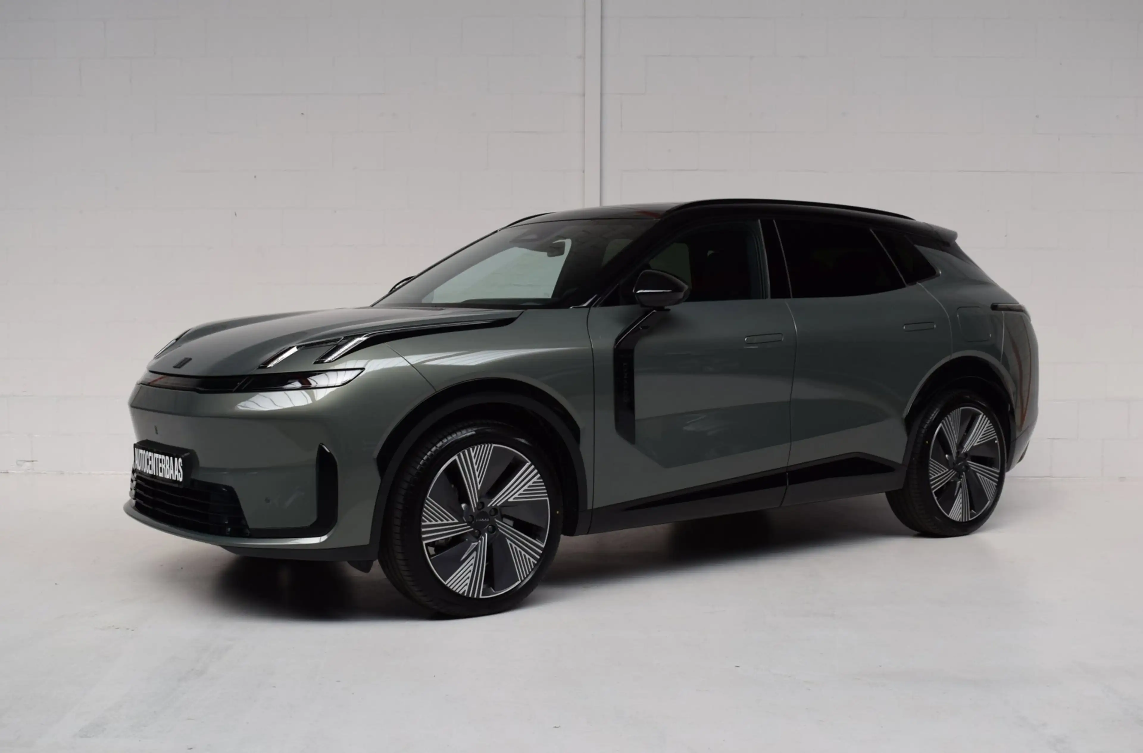 Lynk & Co 08 1.5 More PHEV 200KM RANGE / PANORAMADAK / HARMAN-K — photo 9