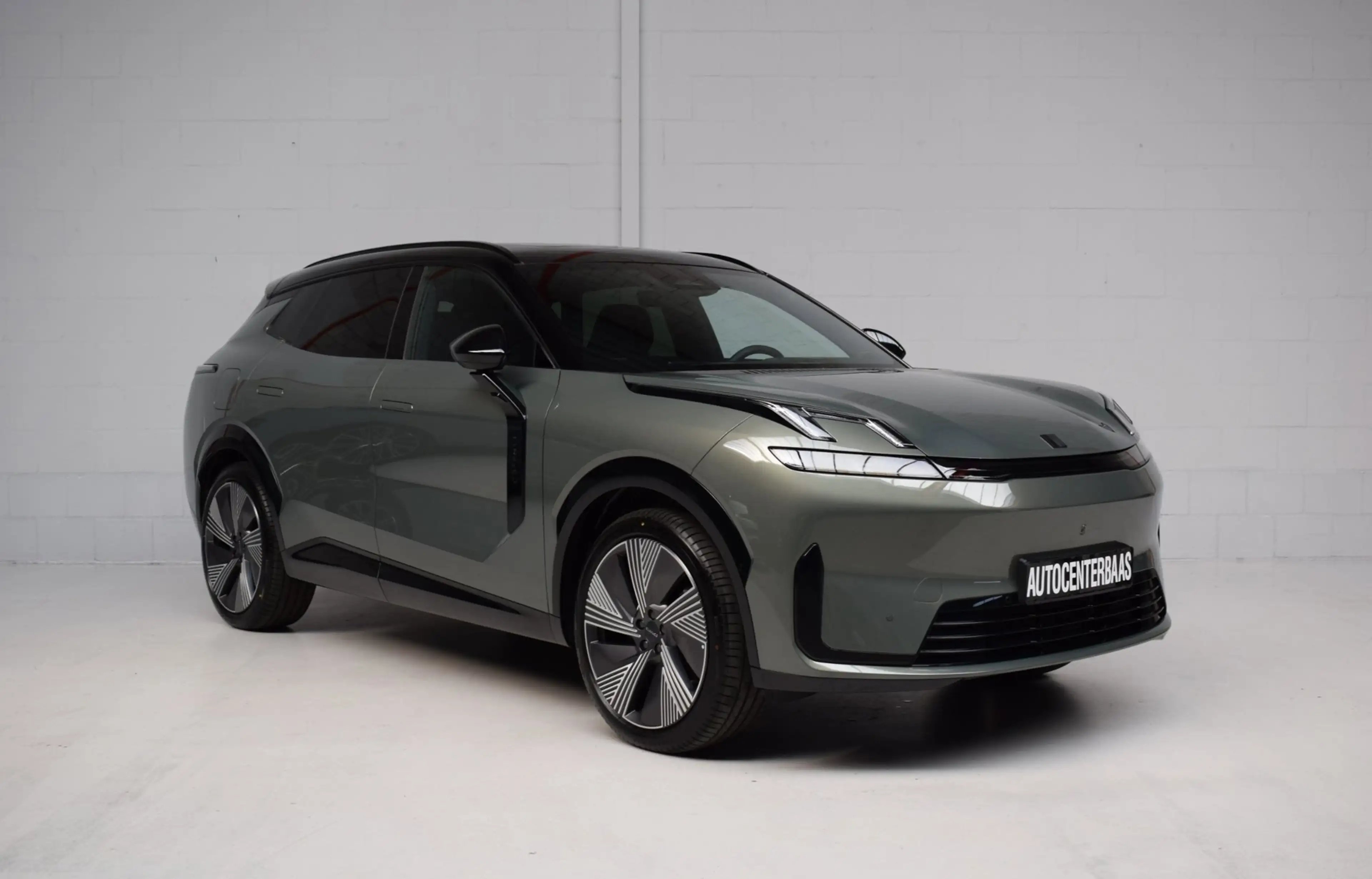 Lynk & Co 08 1.5 More PHEV 200KM RANGE / PANORAMADAK / HARMAN-K — photo 2