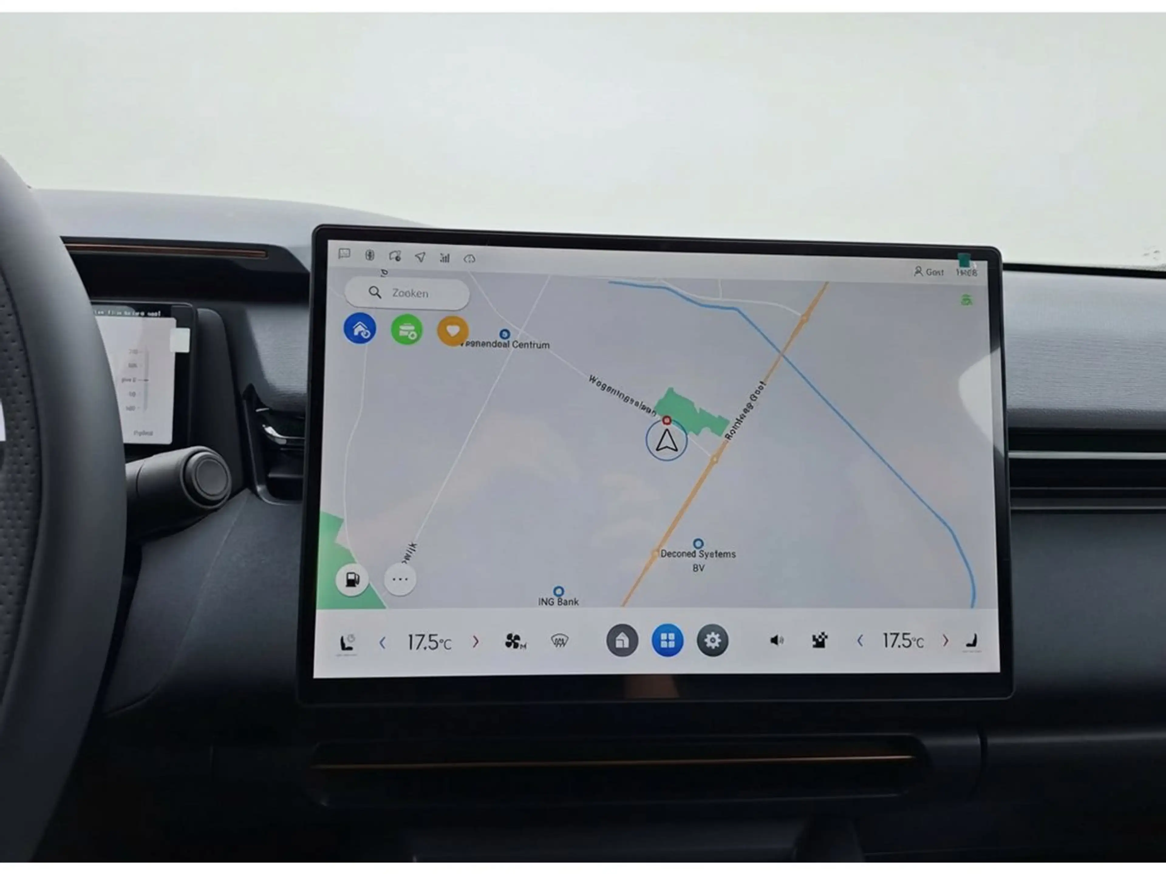 Lynk & Co 08 1.5 More PHEV 200KM RANGE / PANORAMADAK / HARMAN-K — photo 6