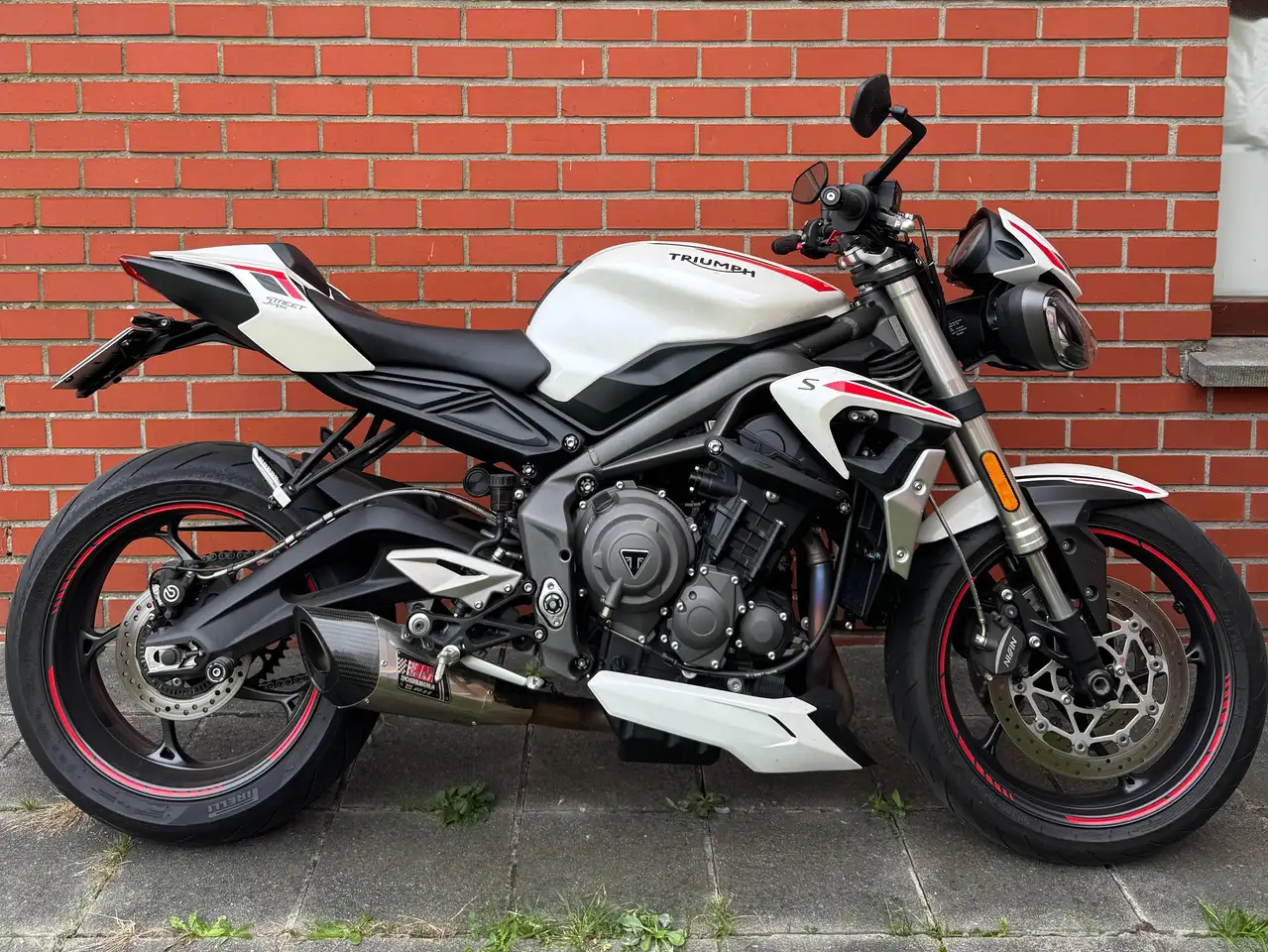Triumph Street Triple S