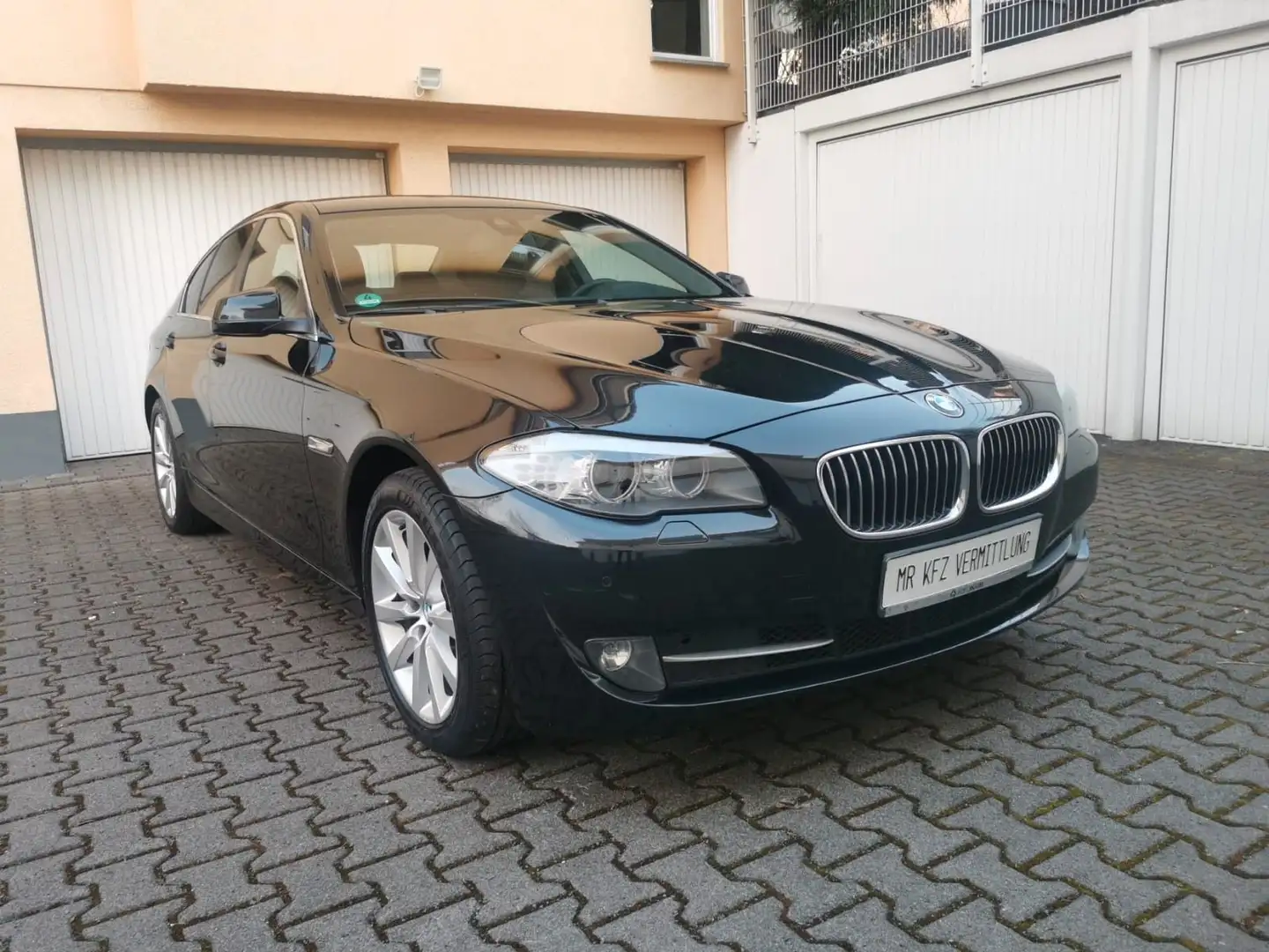 BMW 525 d 5 Lim.+Xenon+Leder+2.Hand Noir - 1