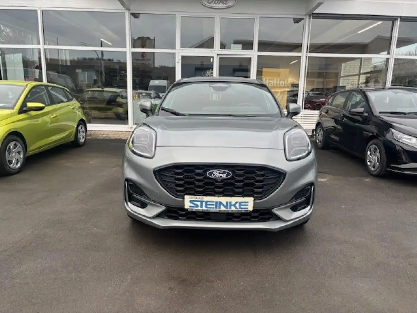 Ford Puma ST-Line Silber - 2